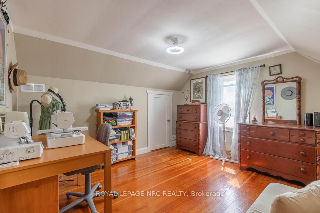 Photo 17 of 7992 Peter Street, Niagara Falls, Chippawa — HOMEH