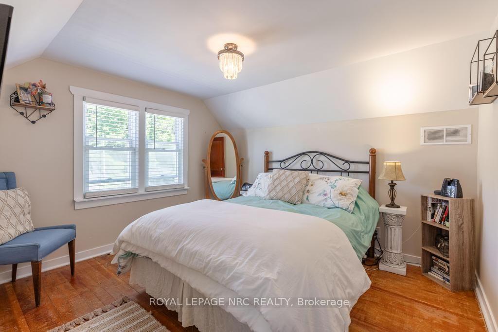 Photo 18 of 7992 Peter Street, Niagara Falls, Chippawa — HOMEH