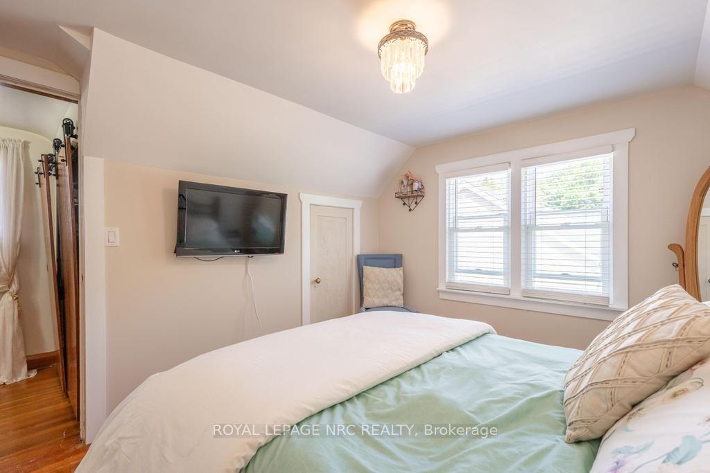 Photo 19 of 7992 Peter Street, Niagara Falls, Chippawa — HOMEH