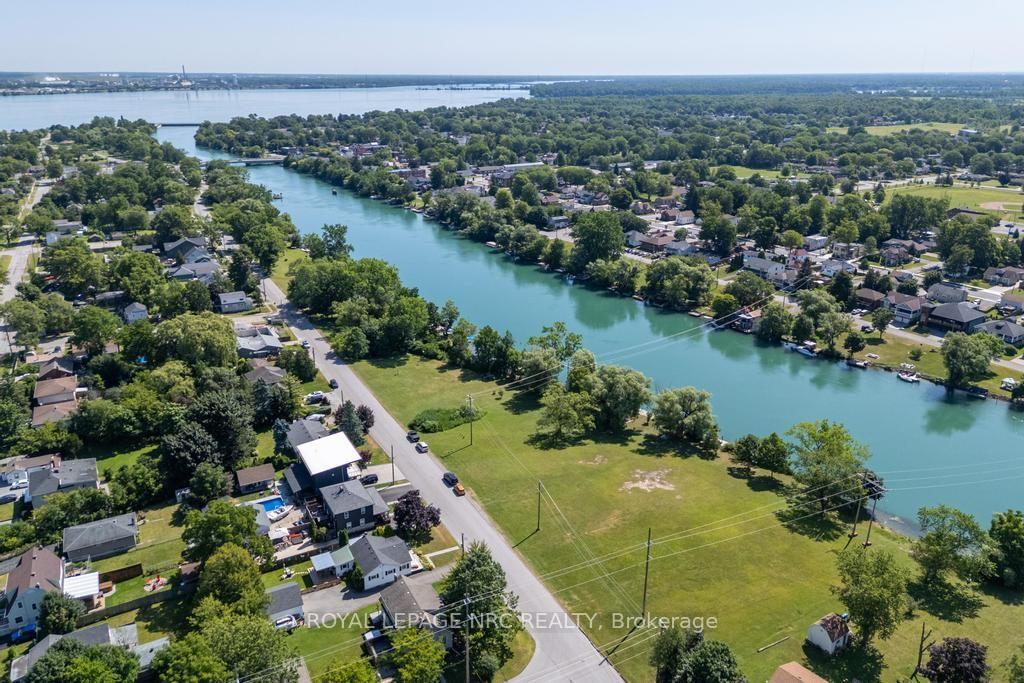 Photo 34 of 7992 Peter Street, Niagara Falls, Chippawa — HOMEH