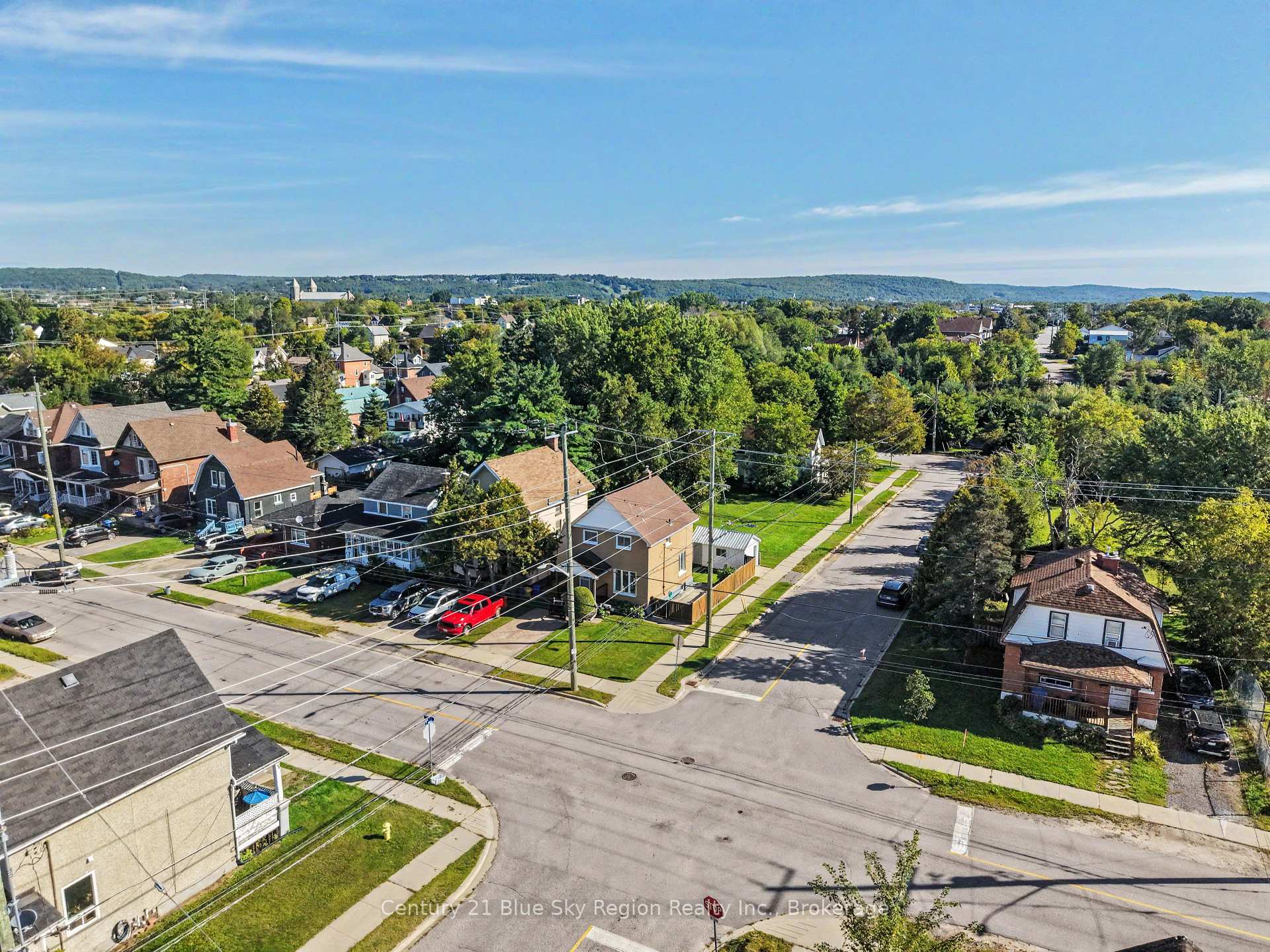 Photo 39 of 496 First Avenue E, North Bay, Central — HOMEH