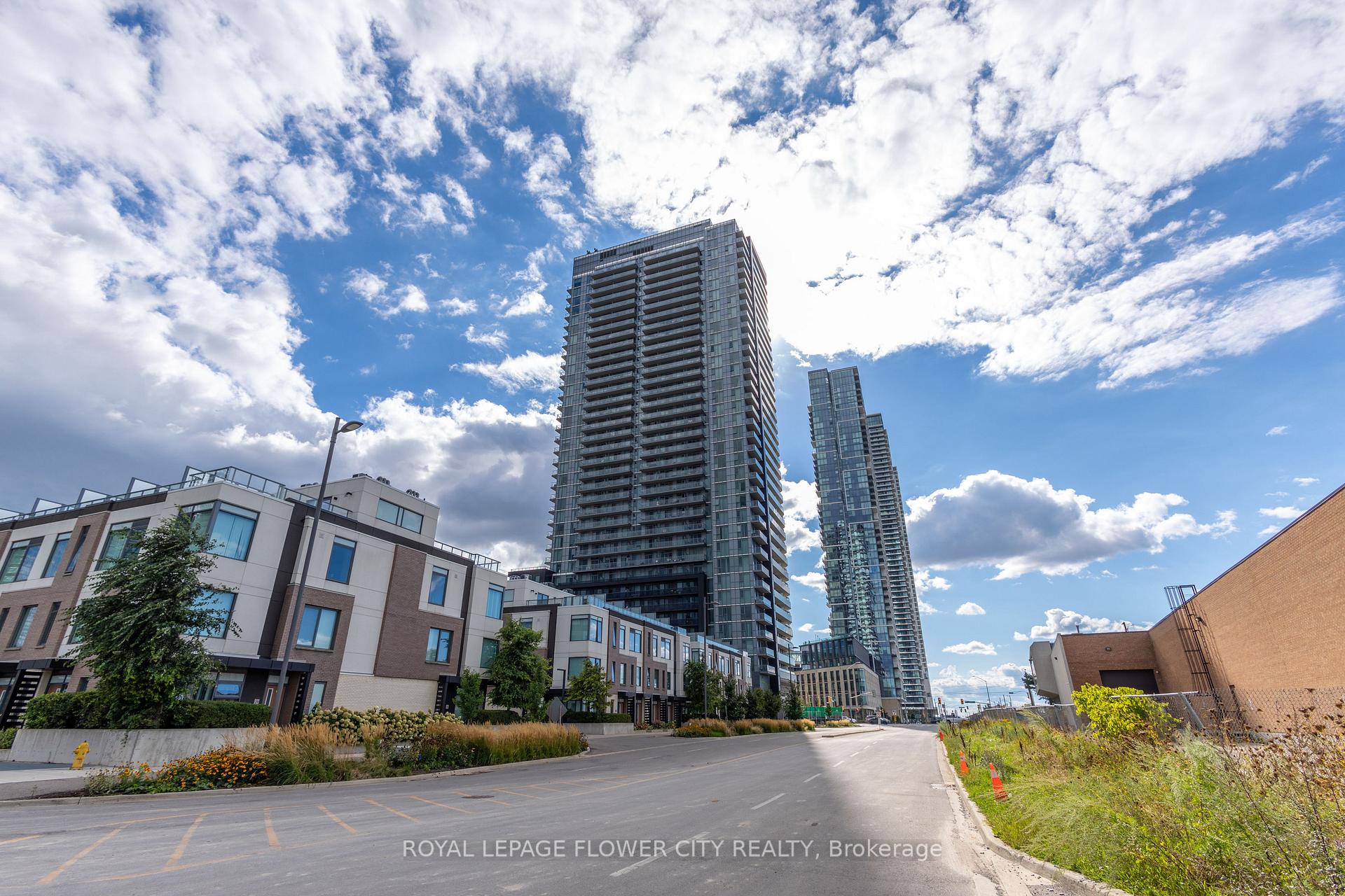 Photo 1 of Unit 3104, 7895 Jane Street, Vaughan, Vaughan Corporate Centre — HOMEH