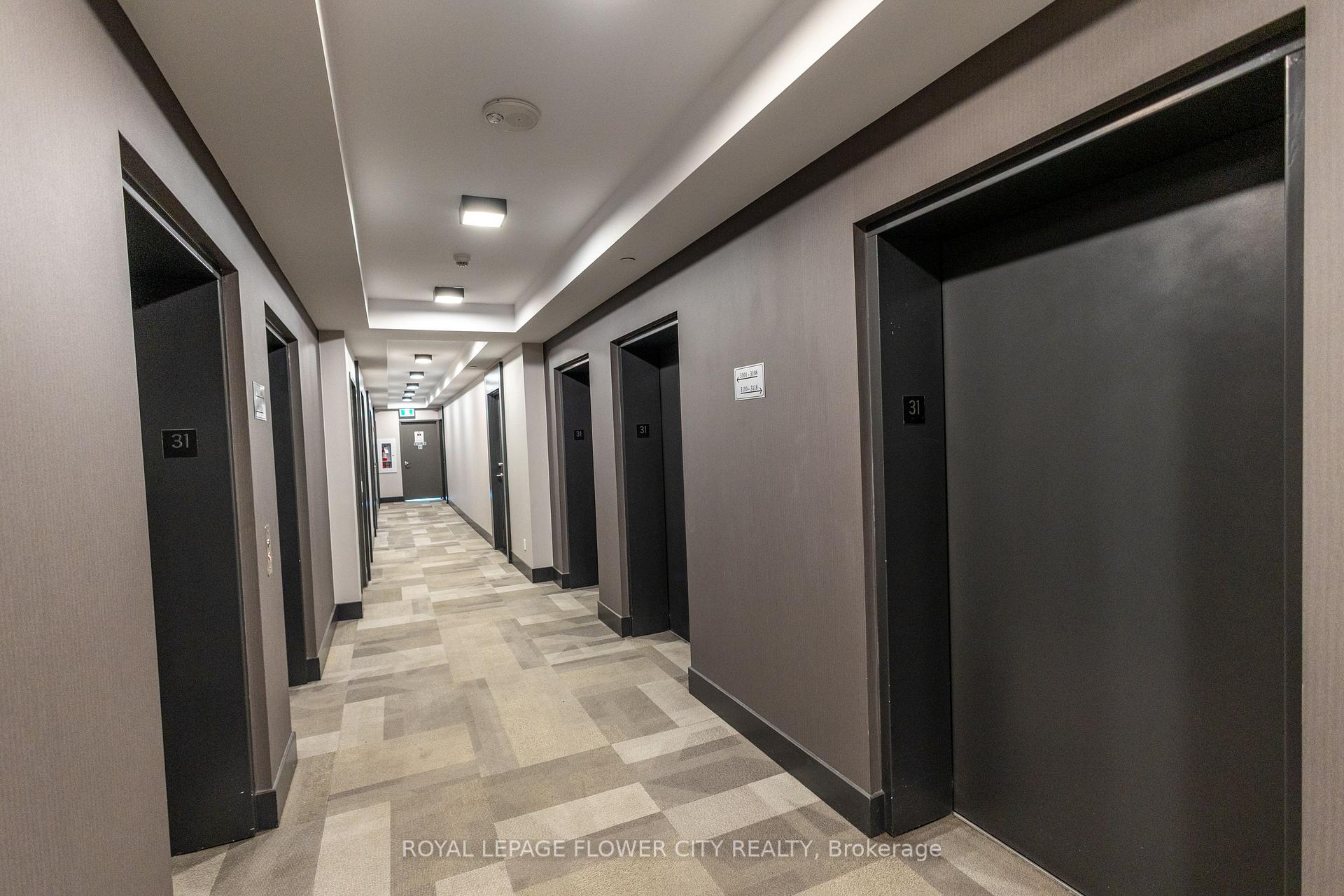 Photo 11 of Unit 3104, 7895 Jane Street, Vaughan, Vaughan Corporate Centre — HOMEH