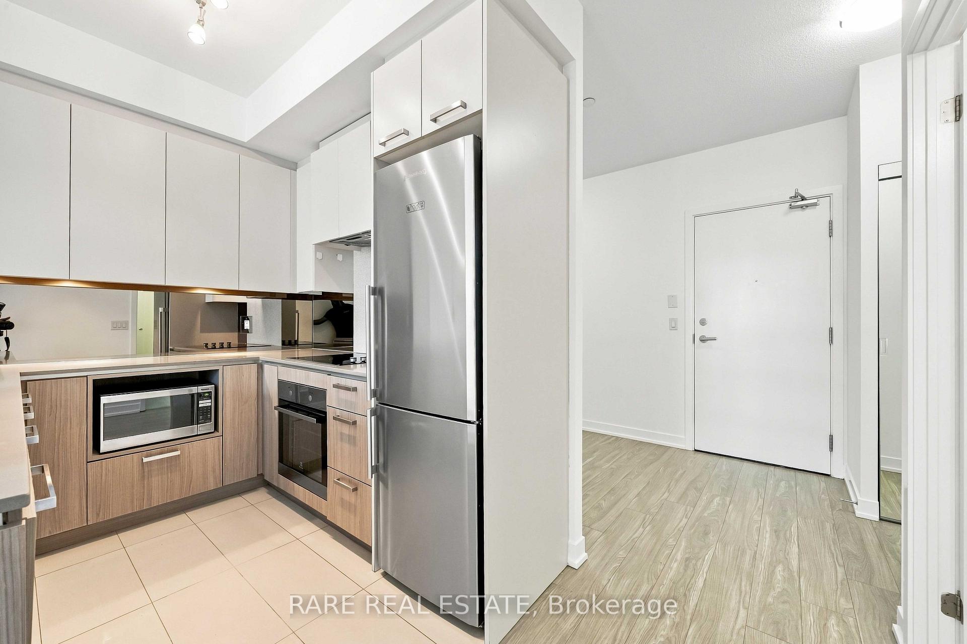 Photo 4 of Unit 206, 1830 Bloor Street W, Toronto, High Park North — HOMEH