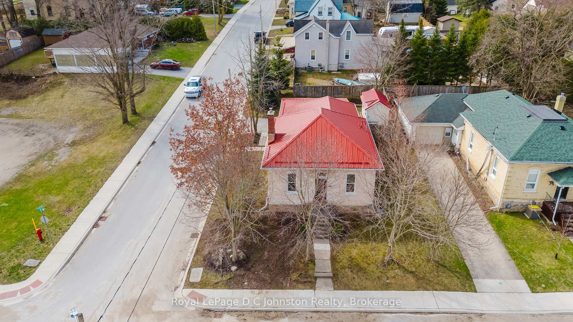 Photo 3 of Unit SW, 83 3rd Street SW, Arran-Elderslie — HOMEH