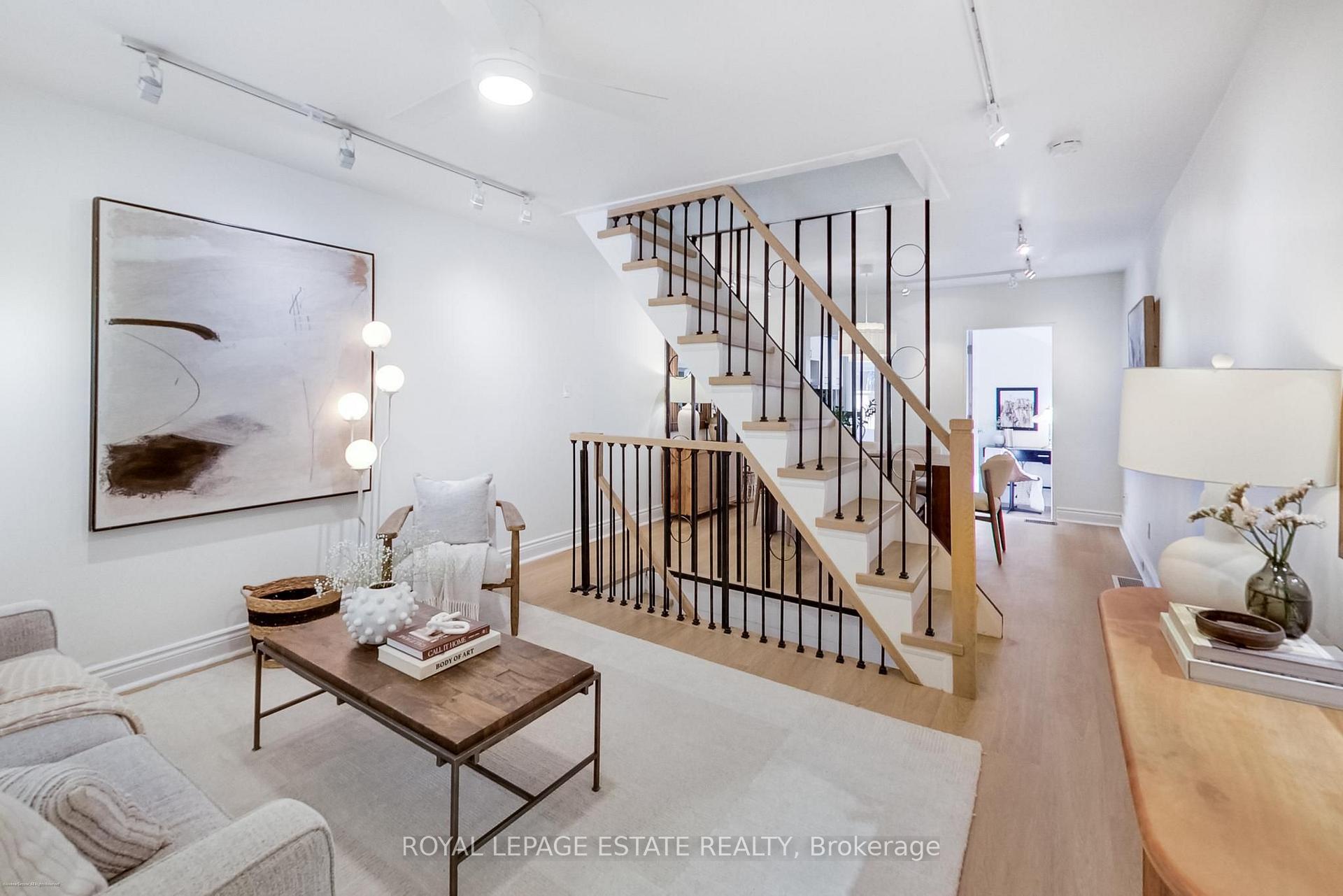 Photo 4 of 151 Drayton Avenue, Toronto, Woodbine Corridor — HOMEH