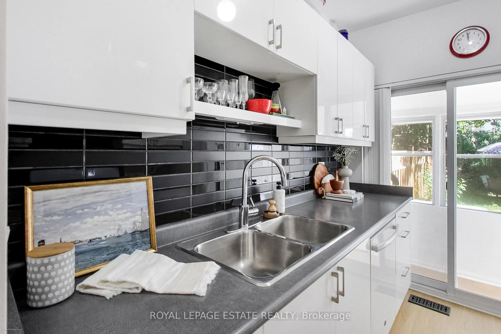 Photo 11 of 151 Drayton Avenue, Toronto, Woodbine Corridor — HOMEH