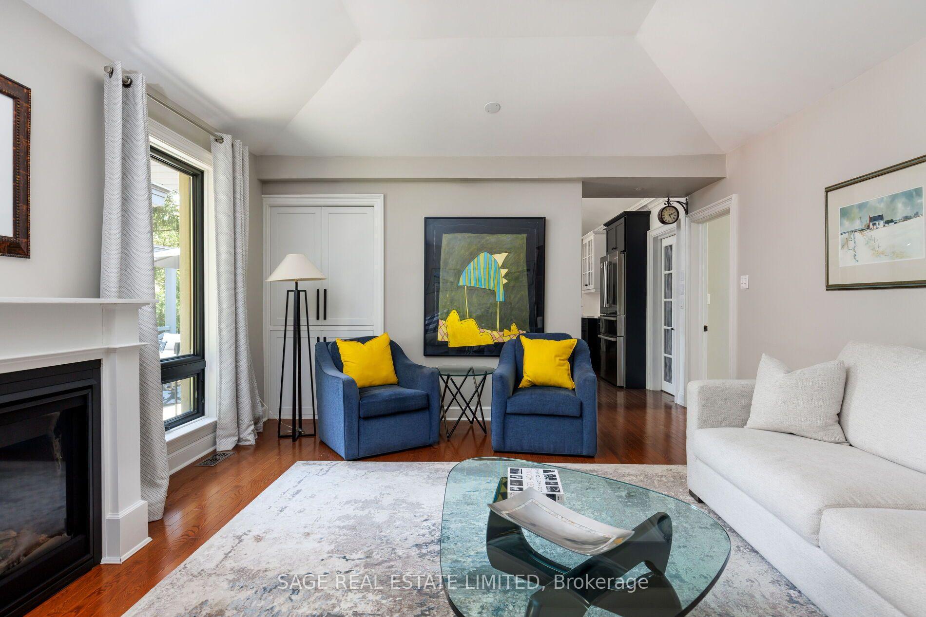 Photo 9 of 5 Blair Athol Crescent, Etobicoke, Princess-Rosethorn — HOMEH