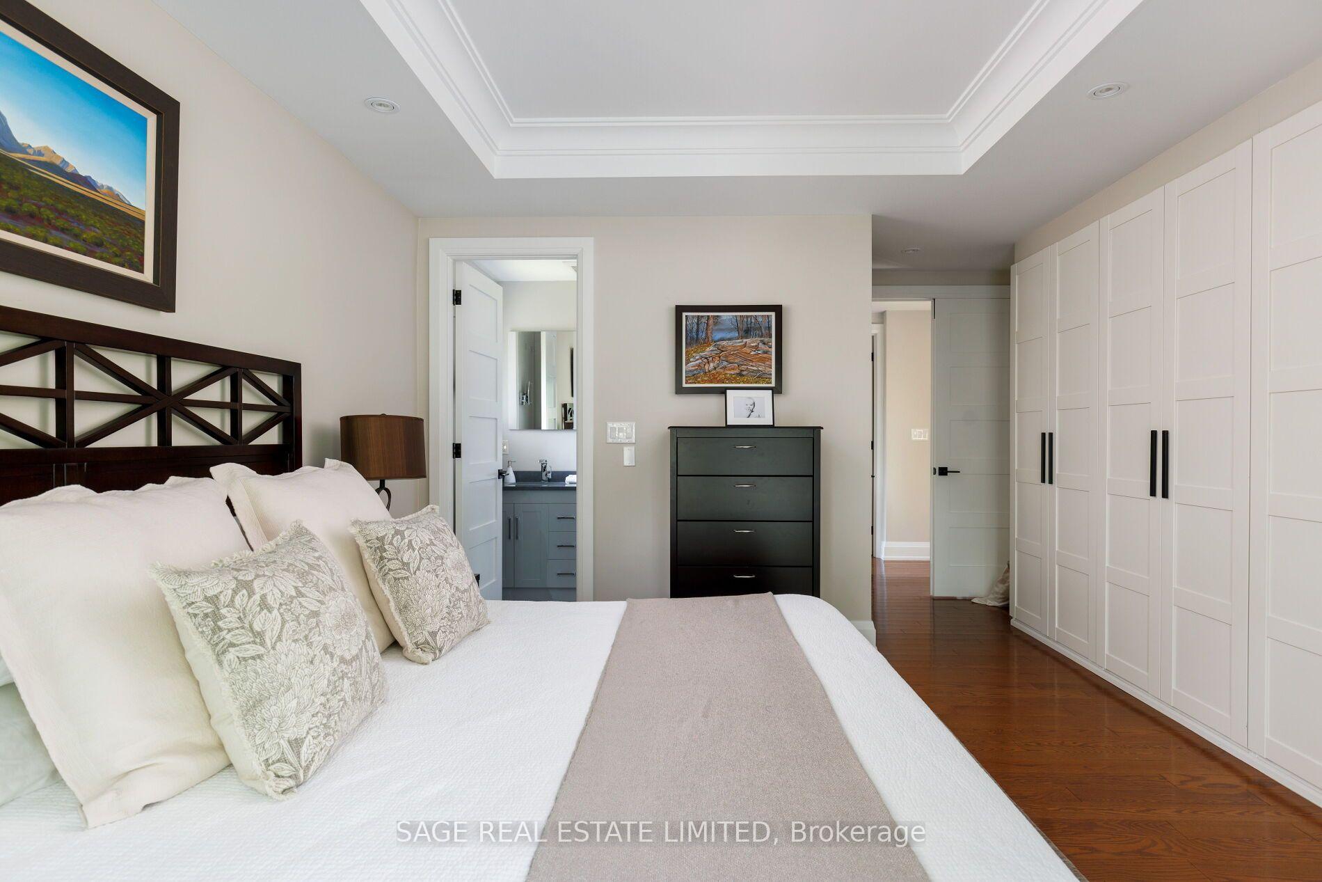 Photo 23 of 5 Blair Athol Crescent, Etobicoke, Princess-Rosethorn — HOMEH