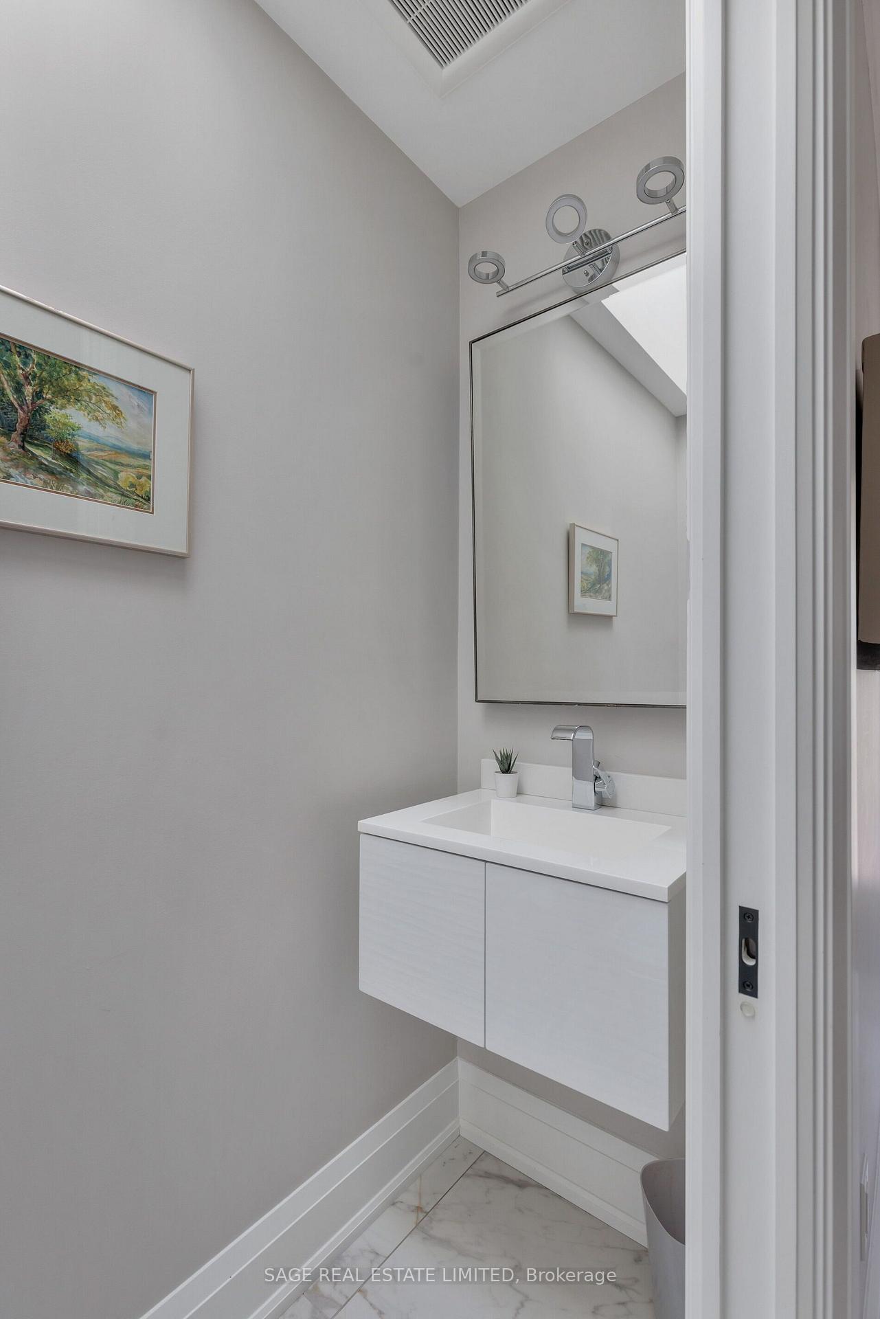 Photo 29 of 5 Blair Athol Crescent, Etobicoke, Princess-Rosethorn — HOMEH