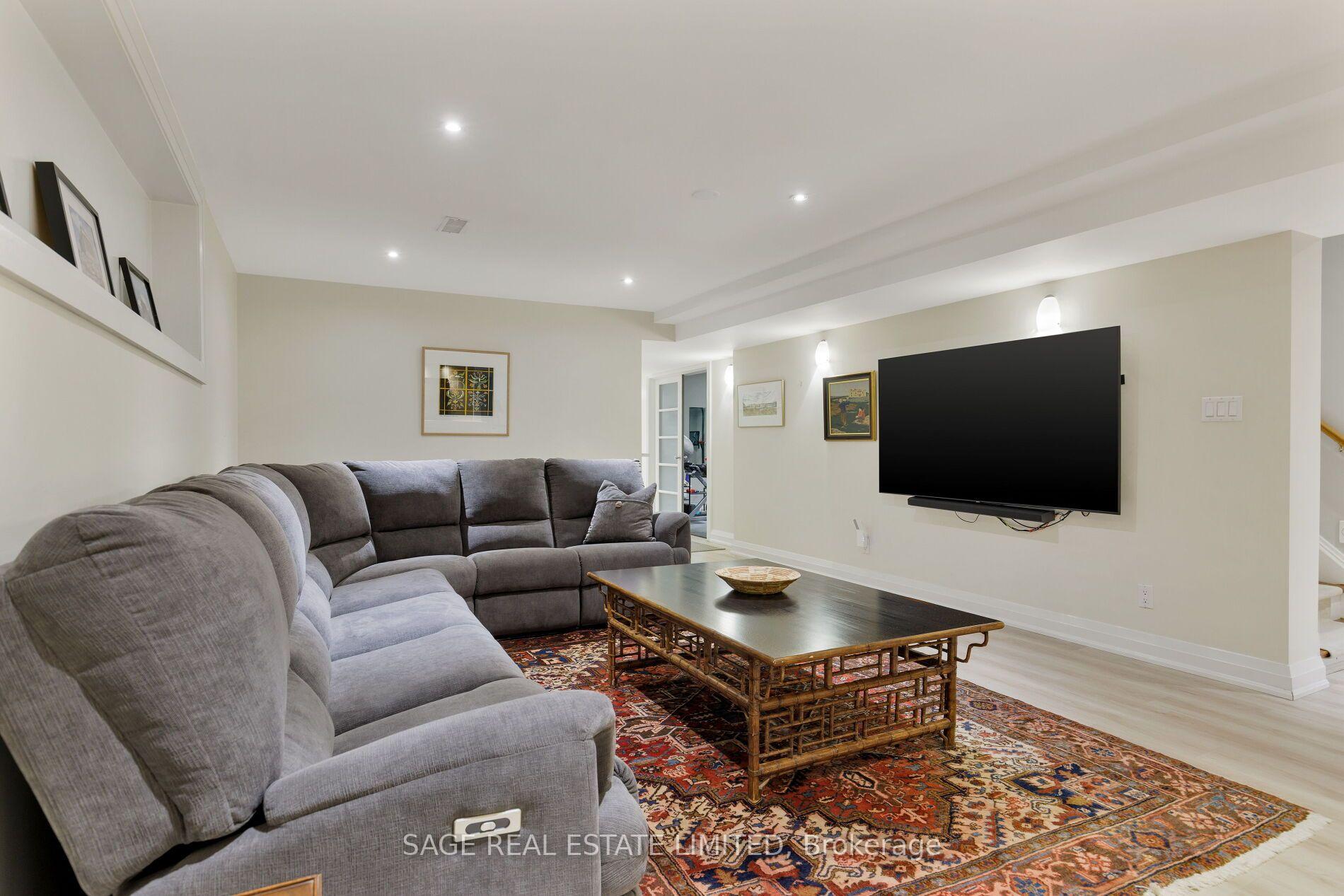 Photo 30 of 5 Blair Athol Crescent, Etobicoke, Princess-Rosethorn — HOMEH