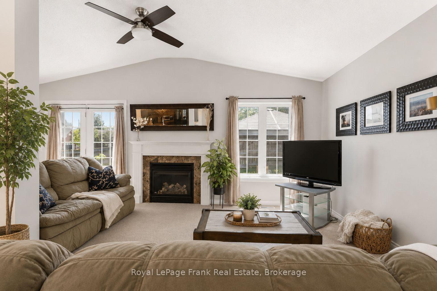 Photo 7 of 1340 Wadebridge Crescent, Oshawa, Eastdale — HOMEH