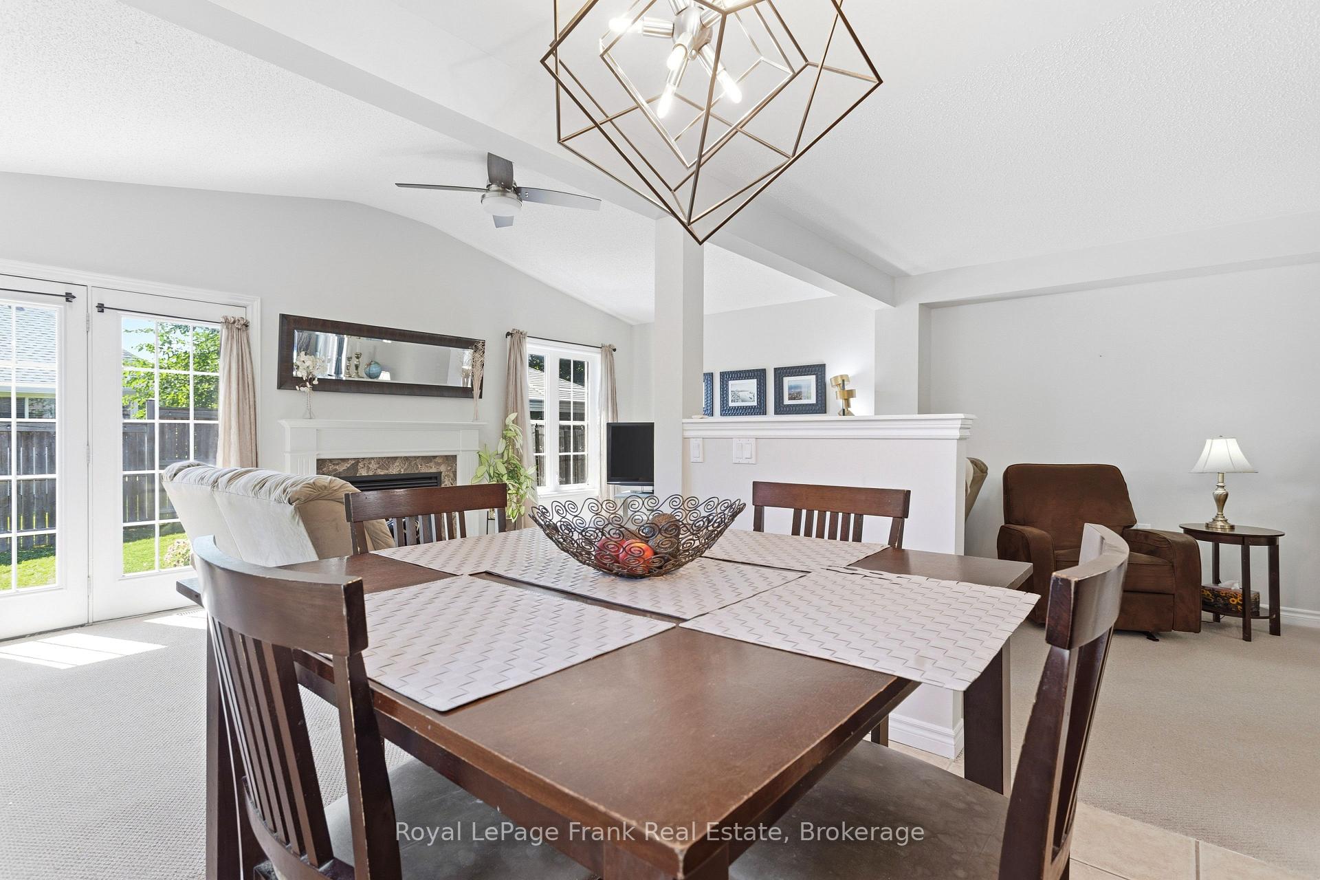 Photo 12 of 1340 Wadebridge Crescent, Oshawa, Eastdale — HOMEH