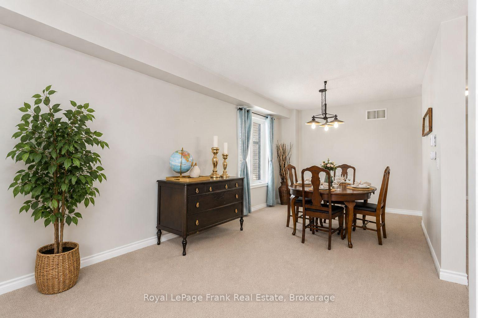 Photo 13 of 1340 Wadebridge Crescent, Oshawa, Eastdale — HOMEH