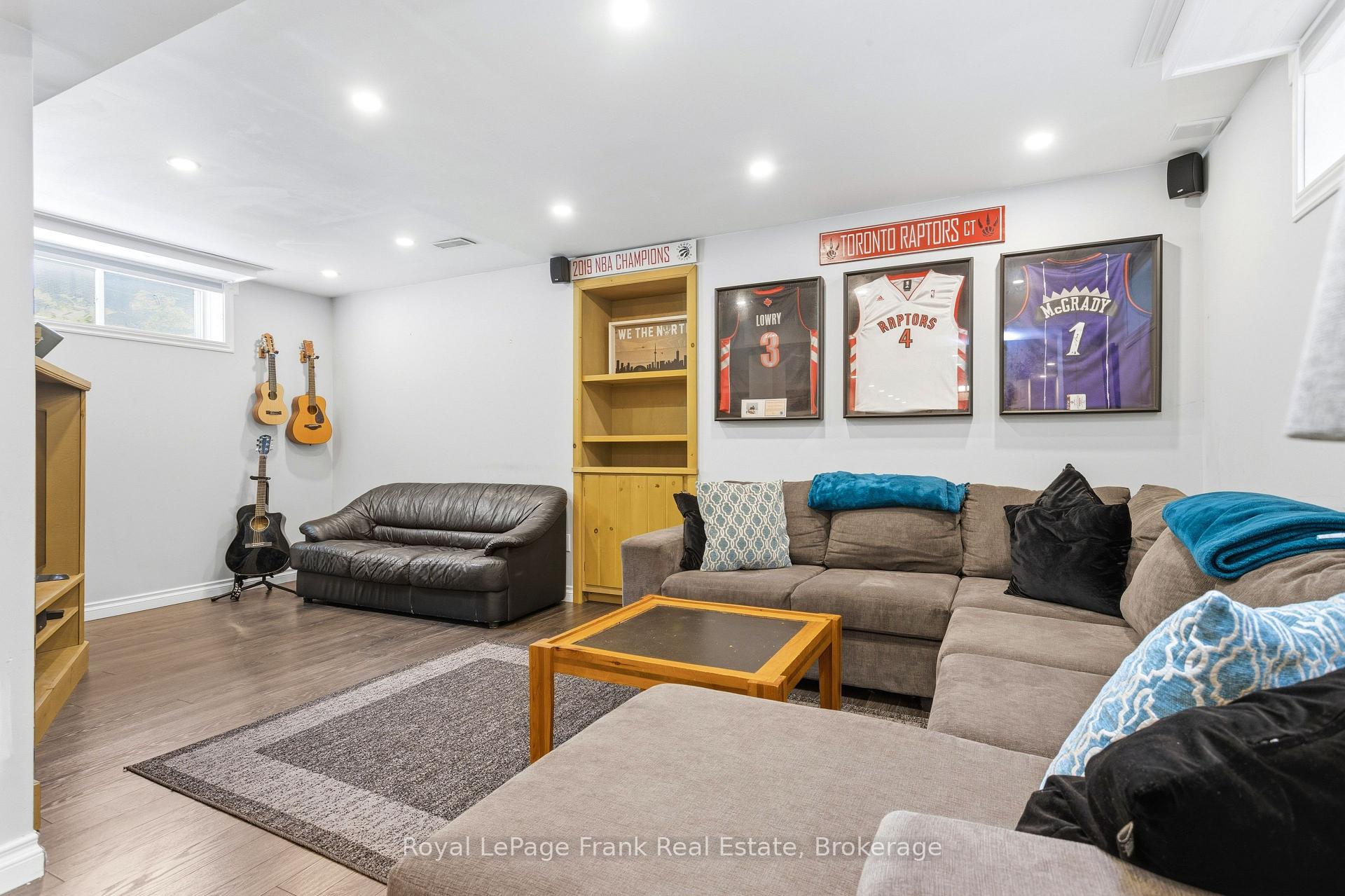 Photo 20 of 1340 Wadebridge Crescent, Oshawa, Eastdale — HOMEH