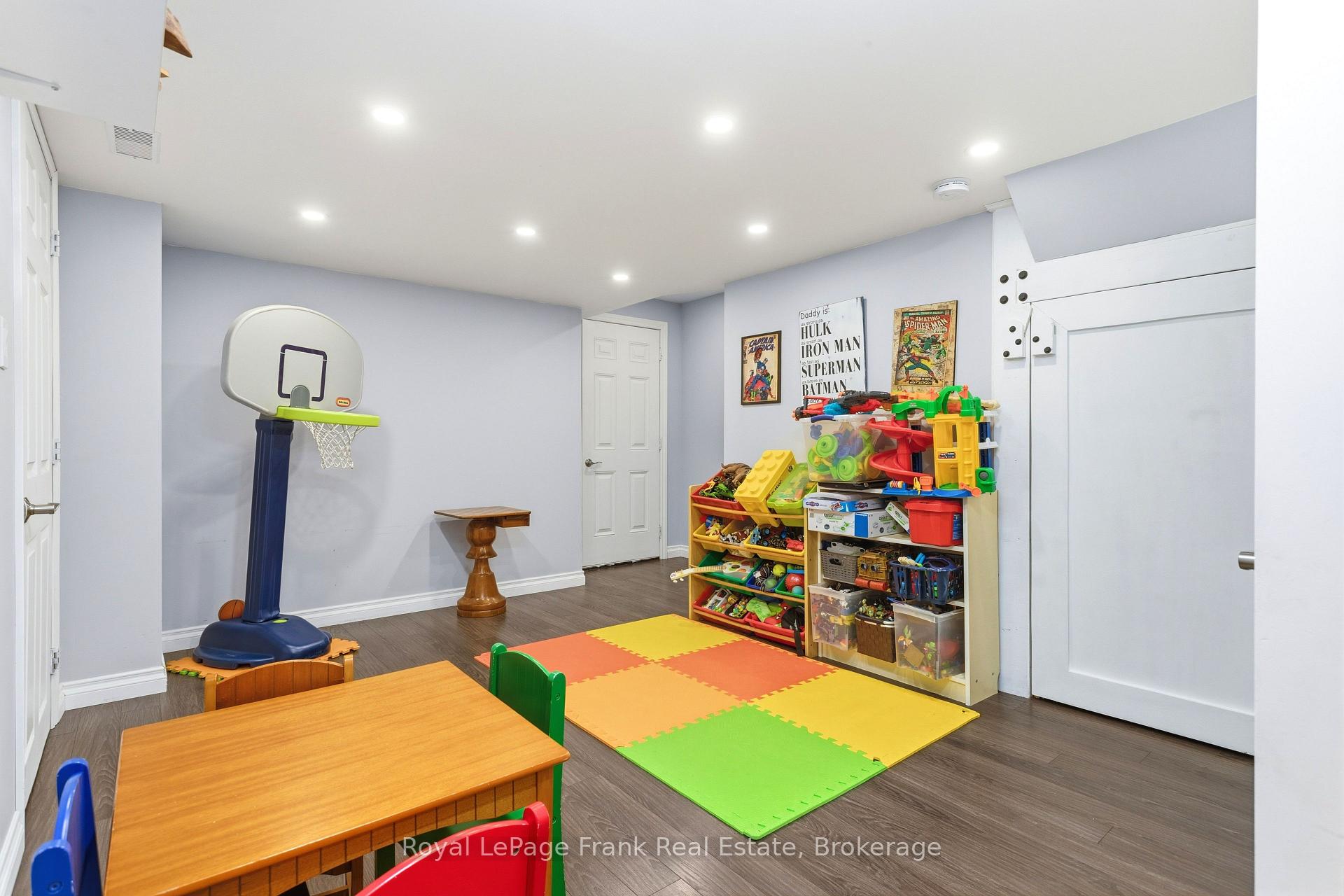 Photo 21 of 1340 Wadebridge Crescent, Oshawa, Eastdale — HOMEH