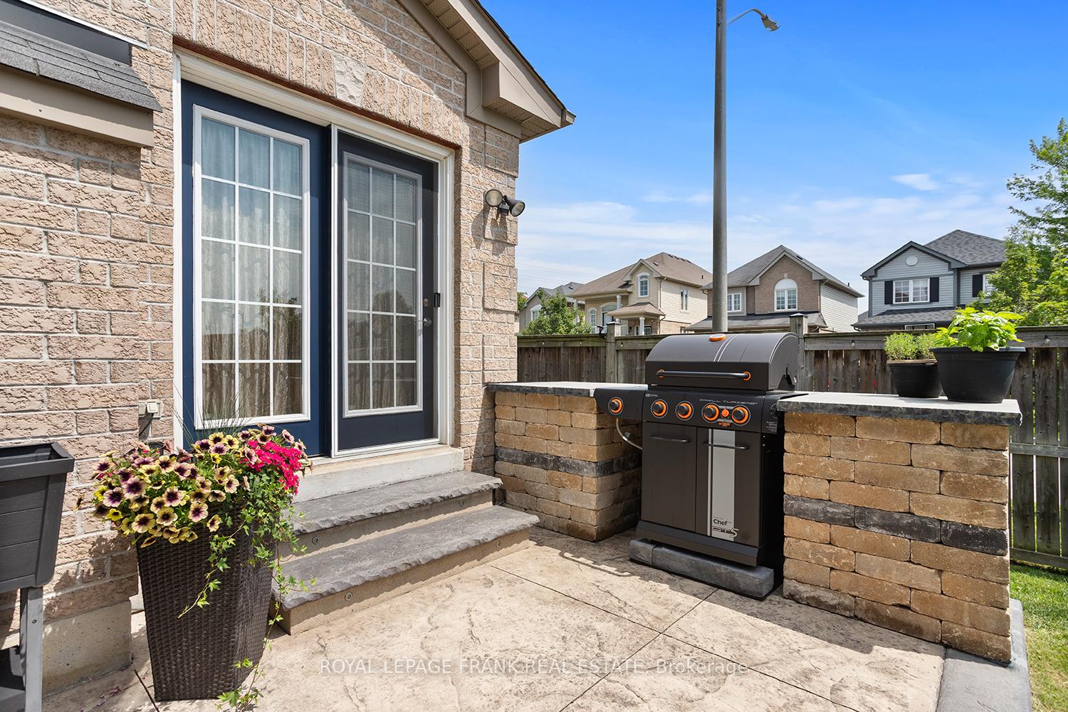 Photo 32 of 1340 Wadebridge Crescent, Oshawa, Eastdale — HOMEH