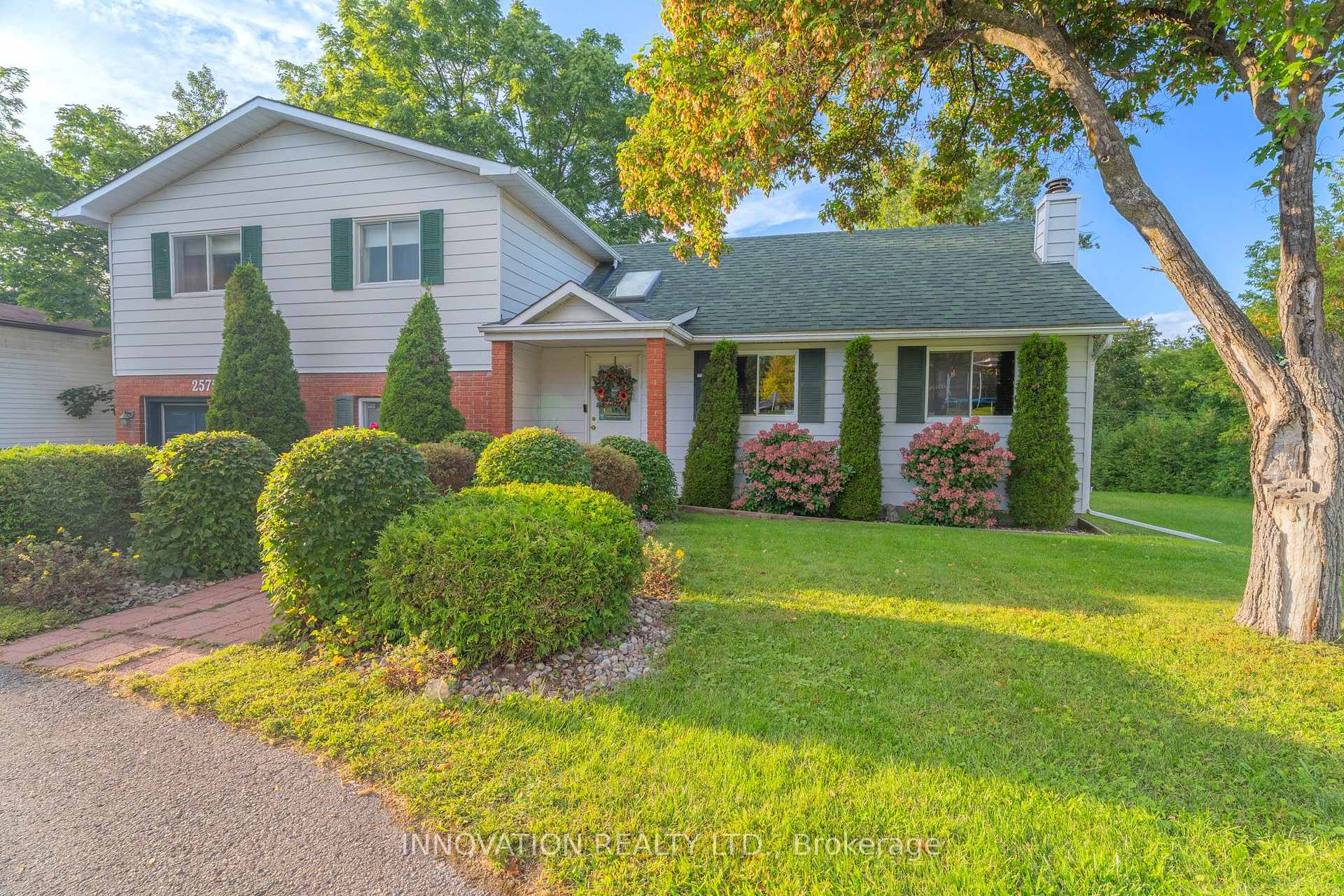 Photo 1 of 2575 Sparkle Street, Ottawa, Cumberland Village — HOMEH