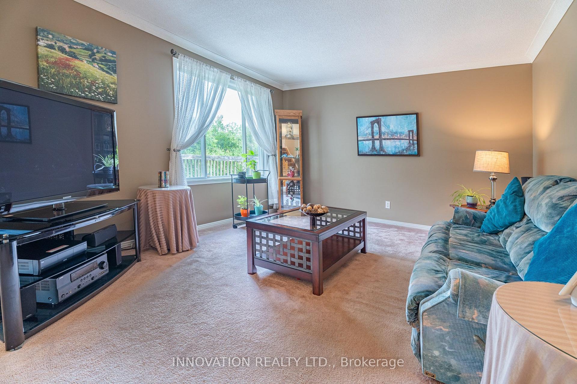 Photo 9 of 2575 Sparkle Street, Ottawa, Cumberland Village — HOMEH