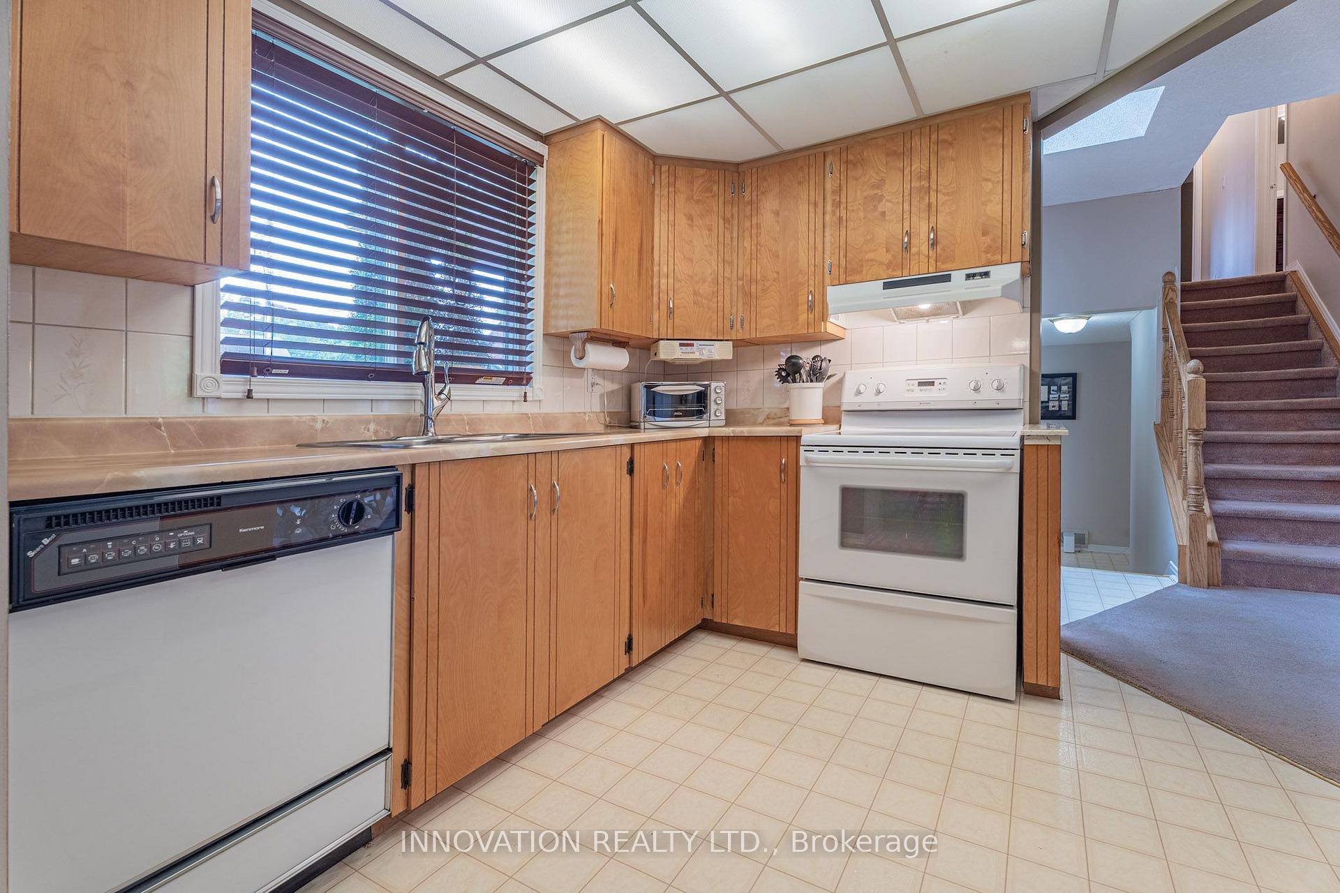 Photo 21 of 2575 Sparkle Street, Ottawa, Cumberland Village — HOMEH