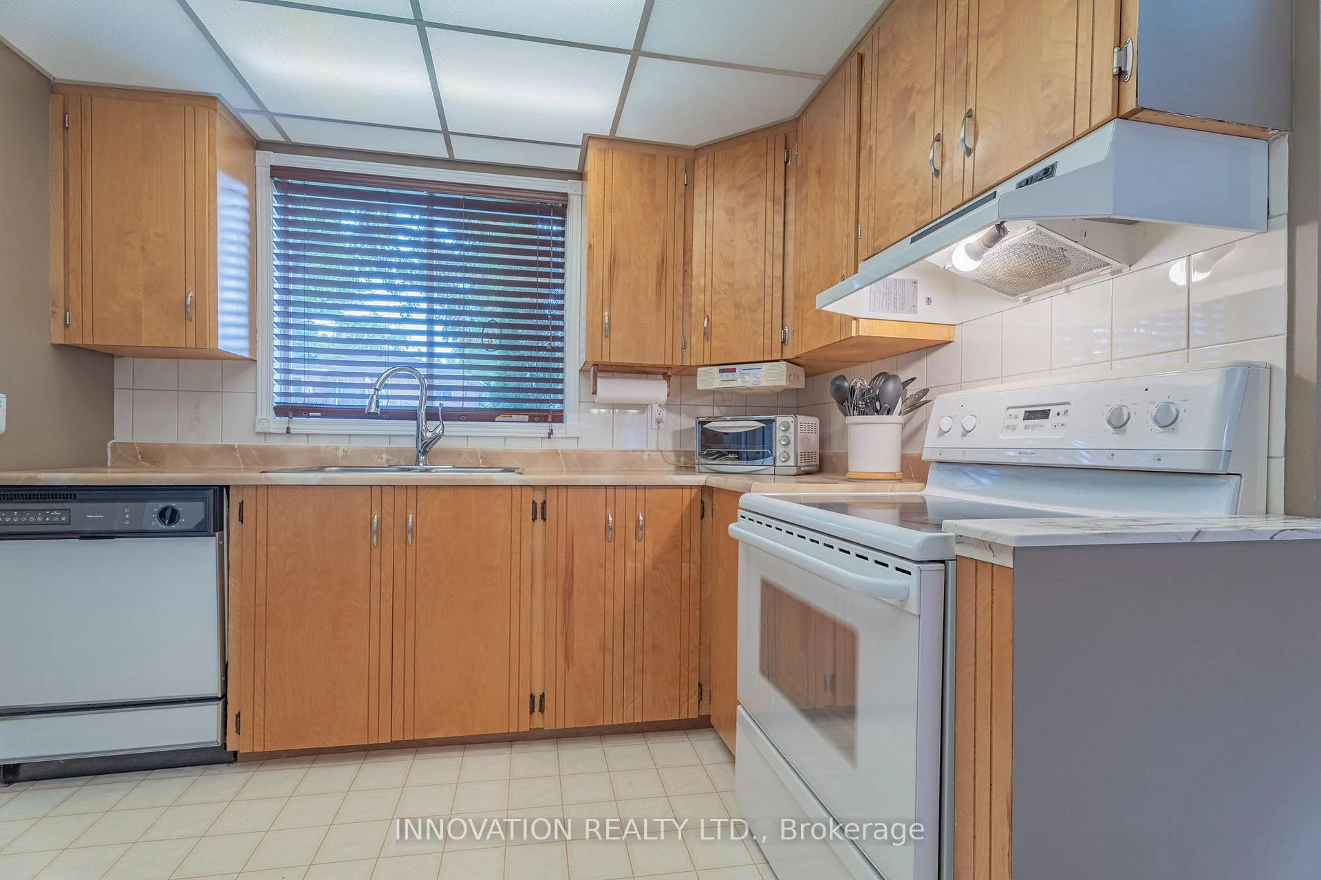 Photo 16 of 2575 Sparkle Street, Ottawa, Cumberland Village — HOMEH