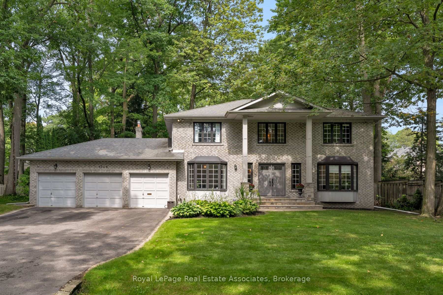 Front of 1349 Birchwood Heights Drive