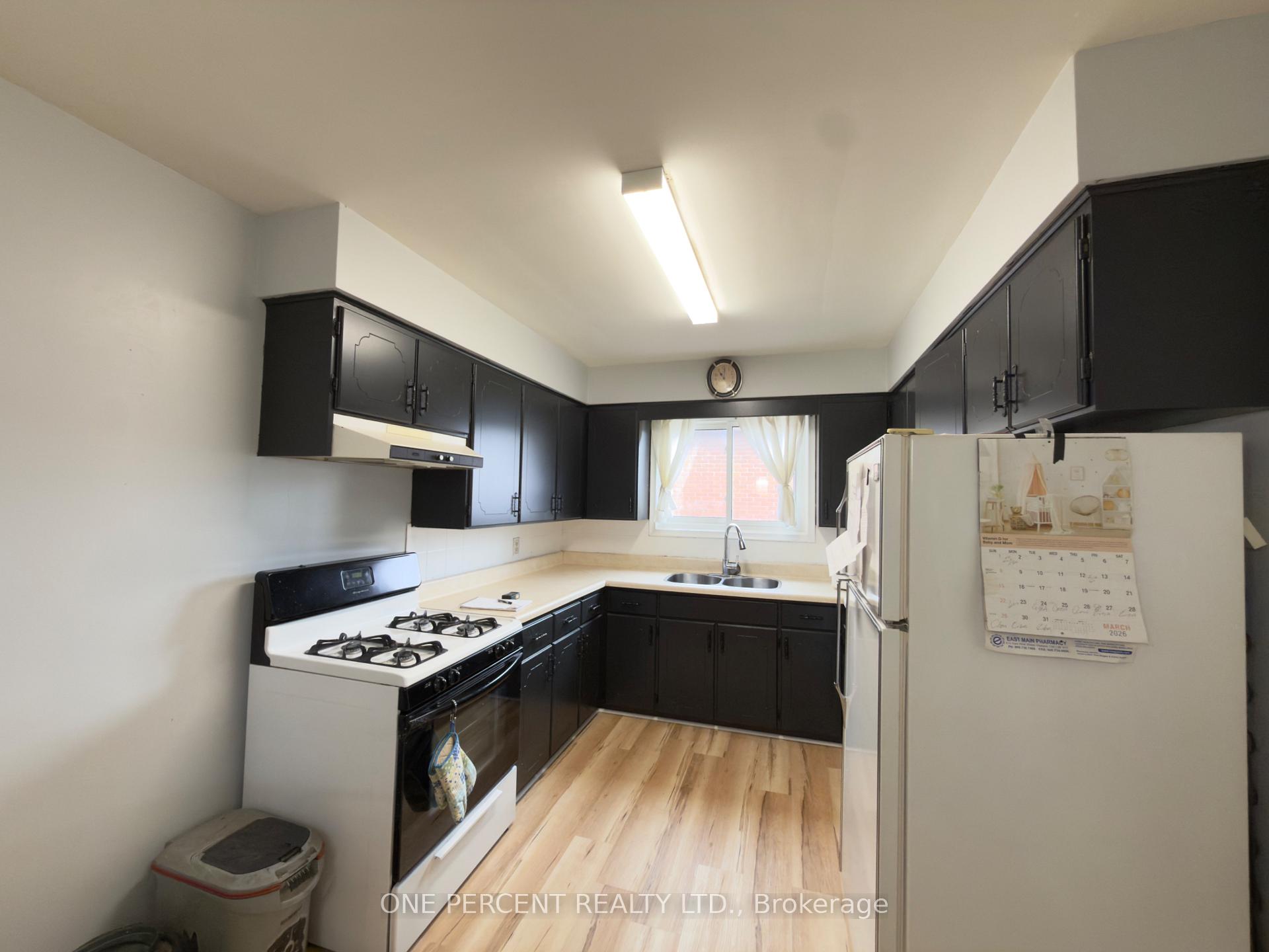 Photo 11 of 37 Empress Avenue, Welland, Lincoln/Crowland — HOMEH