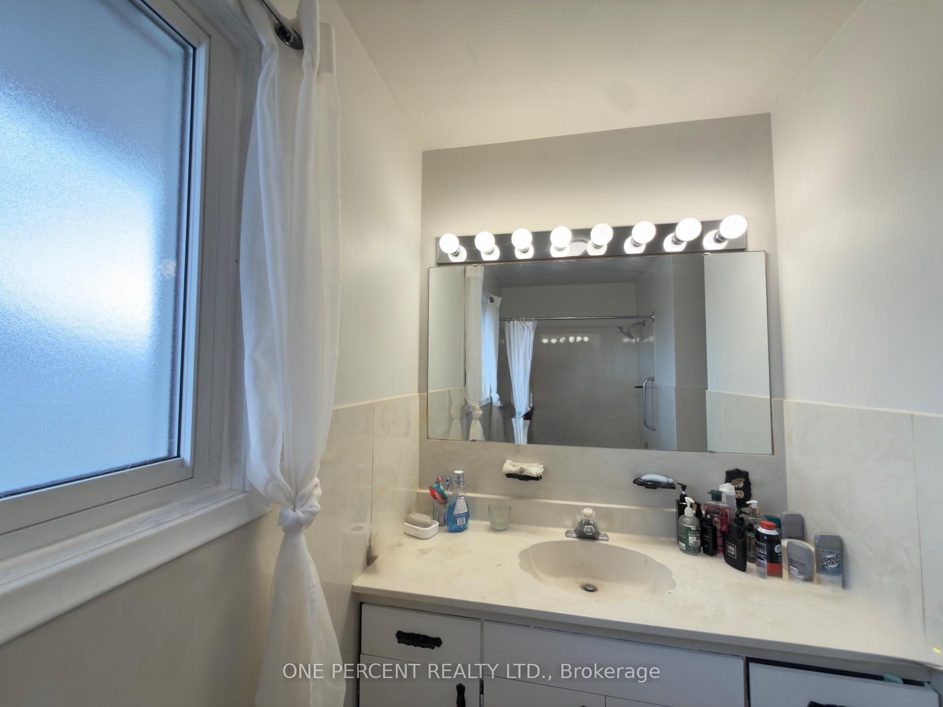 Photo 18 of 37 Empress Avenue, Welland, Lincoln/Crowland — HOMEH