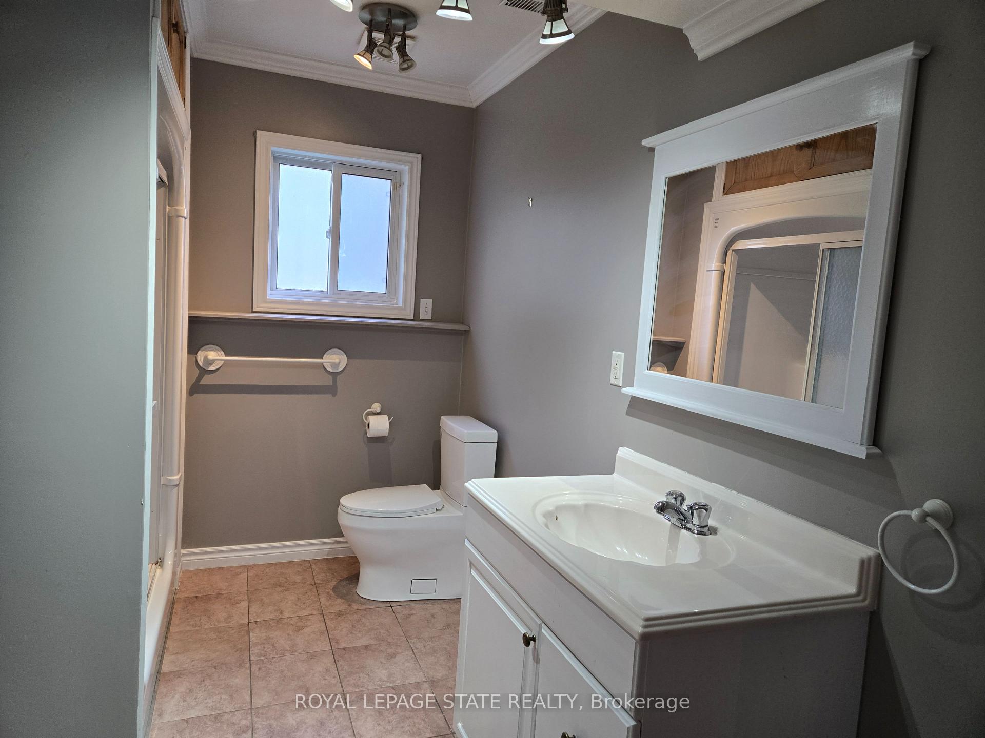 Photo 18 of 73 Foxtail Avenue, Welland, West Welland — HOMEH
