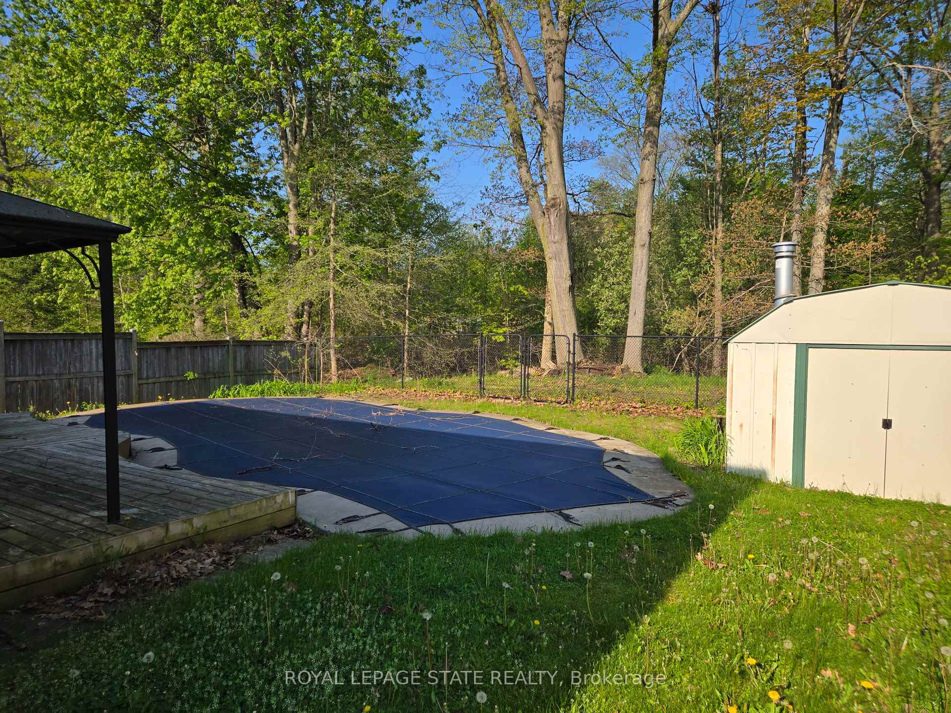 Photo 23 of 73 Foxtail Avenue, Welland, West Welland — HOMEH