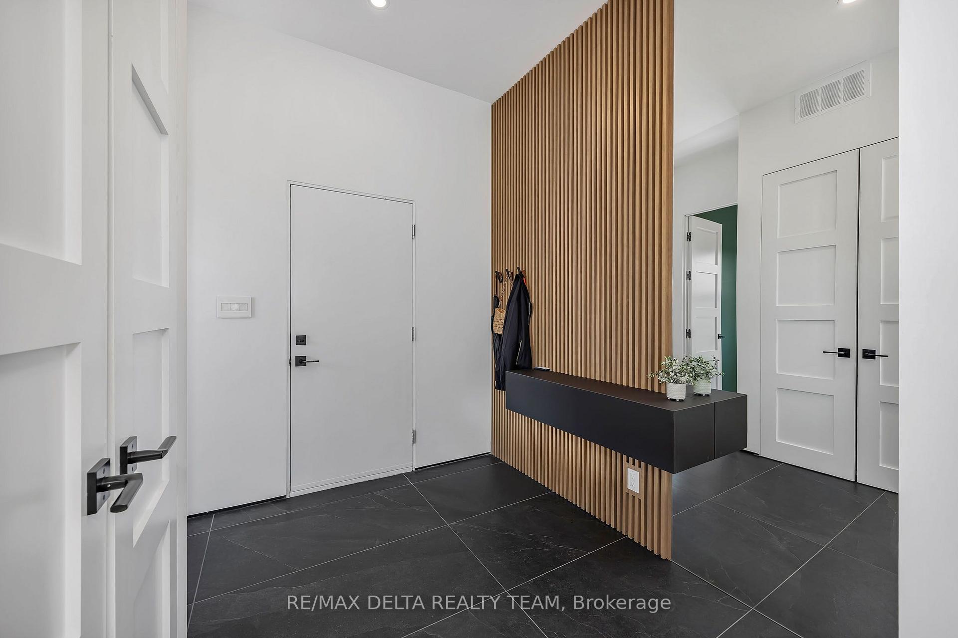 Photo 13 of 1255 Arbuste Avenue, Ottawa, Cumberland Ridge — HOMEH