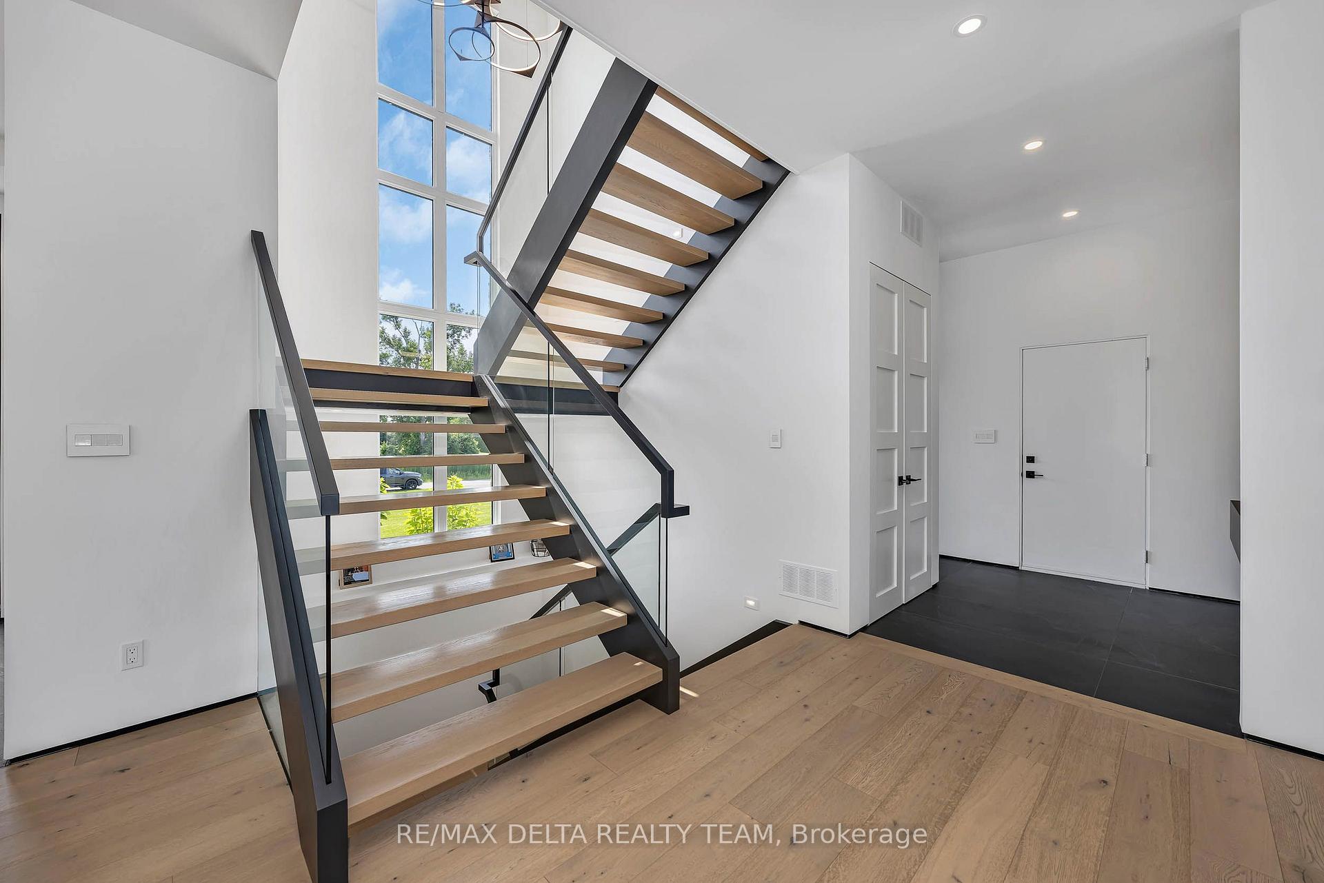 Photo 15 of 1255 Arbuste Avenue, Ottawa, Cumberland Ridge — HOMEH