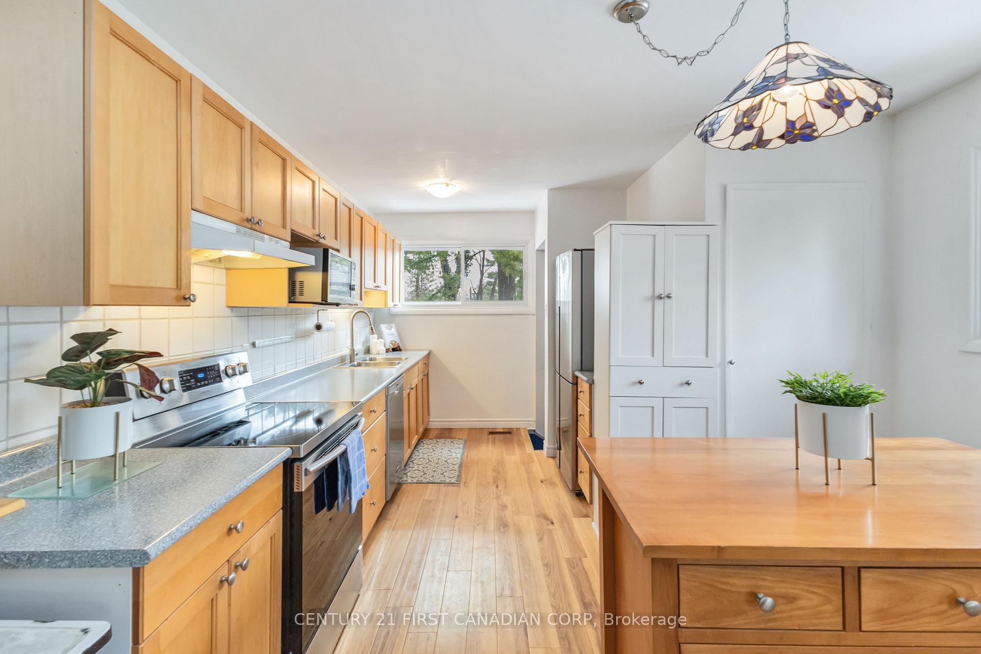 Photo 14 of 91 Biscay Road, London, North P — HOMEH