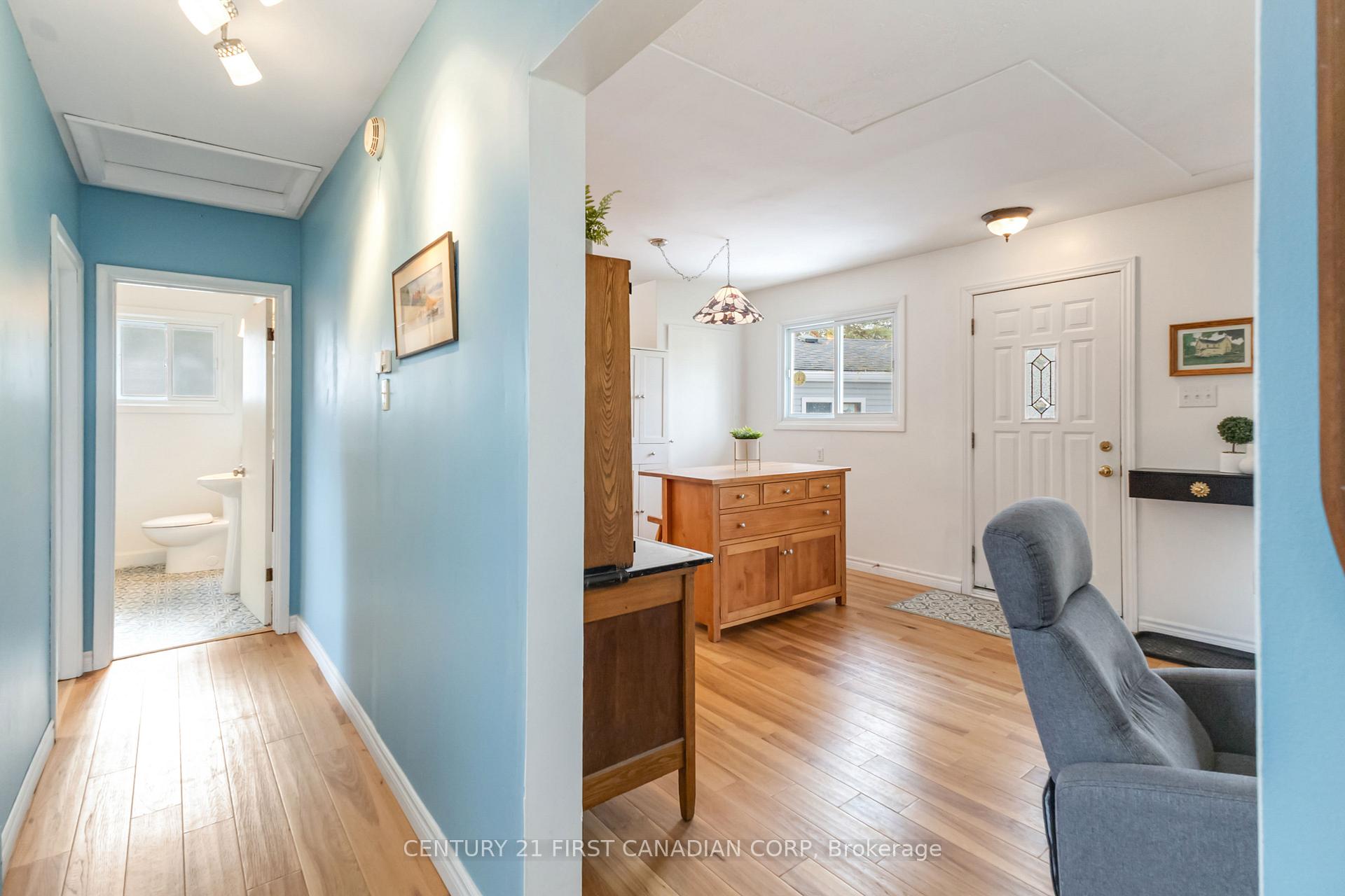 Photo 19 of 91 Biscay Road, London, North P — HOMEH