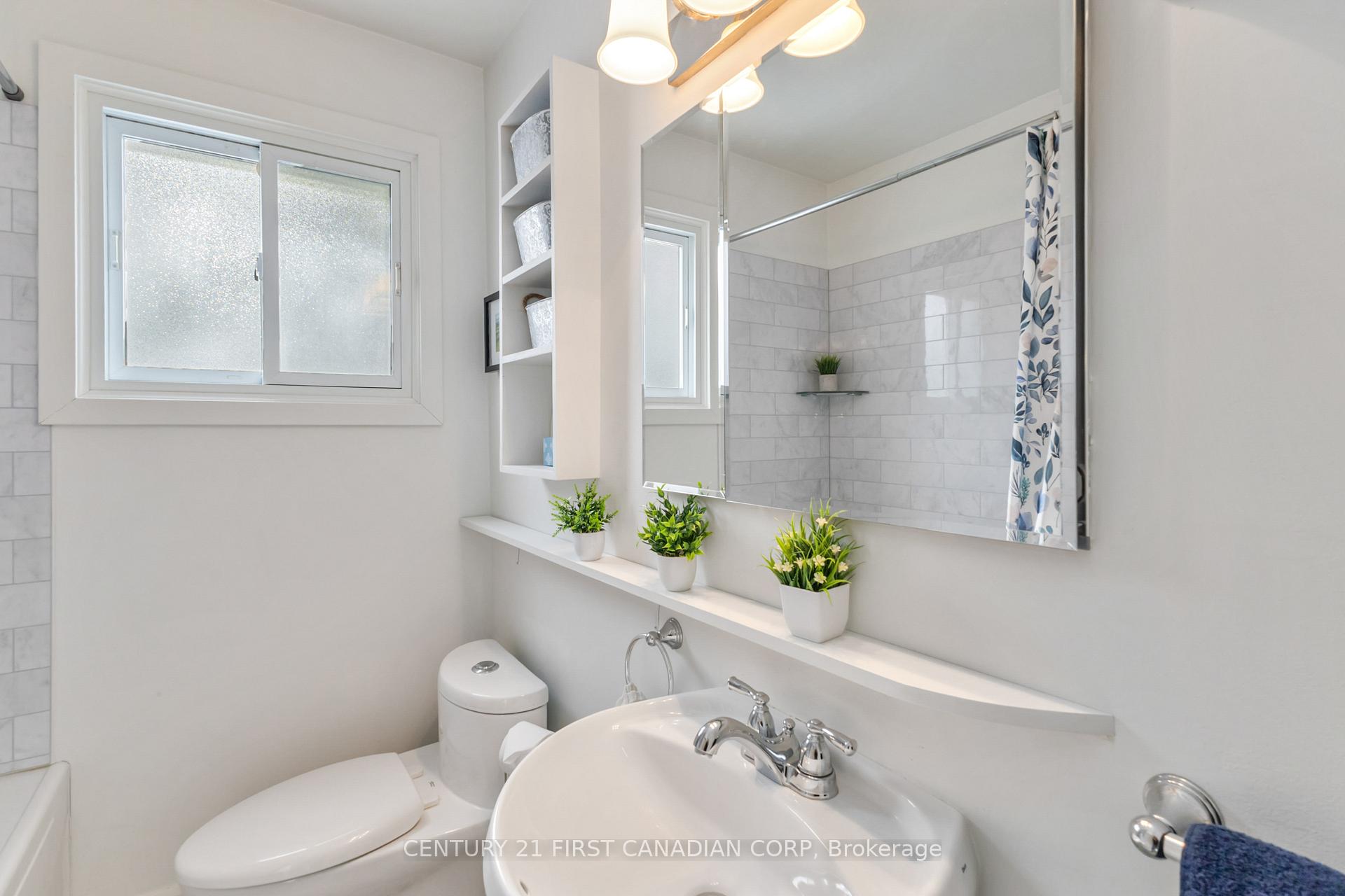 Photo 20 of 91 Biscay Road, London, North P — HOMEH