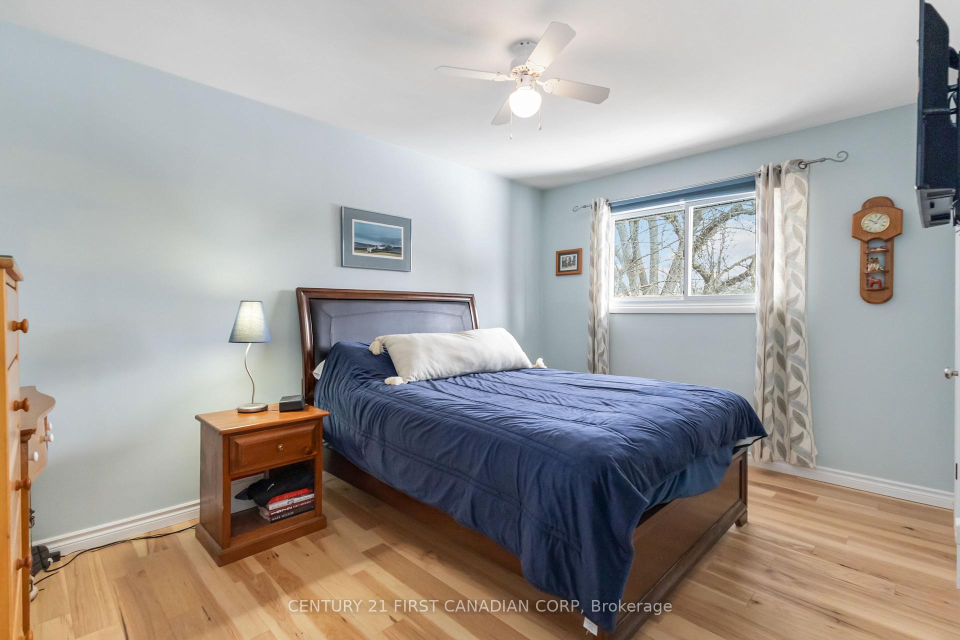 Photo 23 of 91 Biscay Road, London, North P — HOMEH