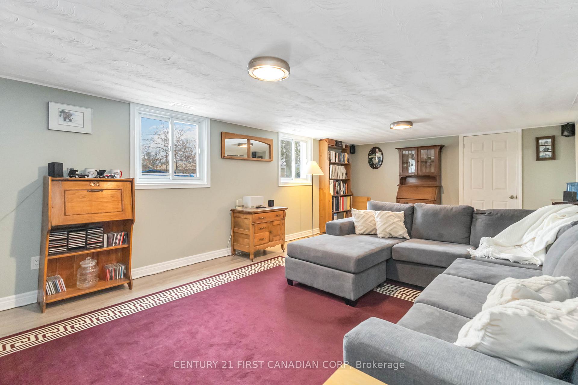 Photo 31 of 91 Biscay Road, London, North P — HOMEH