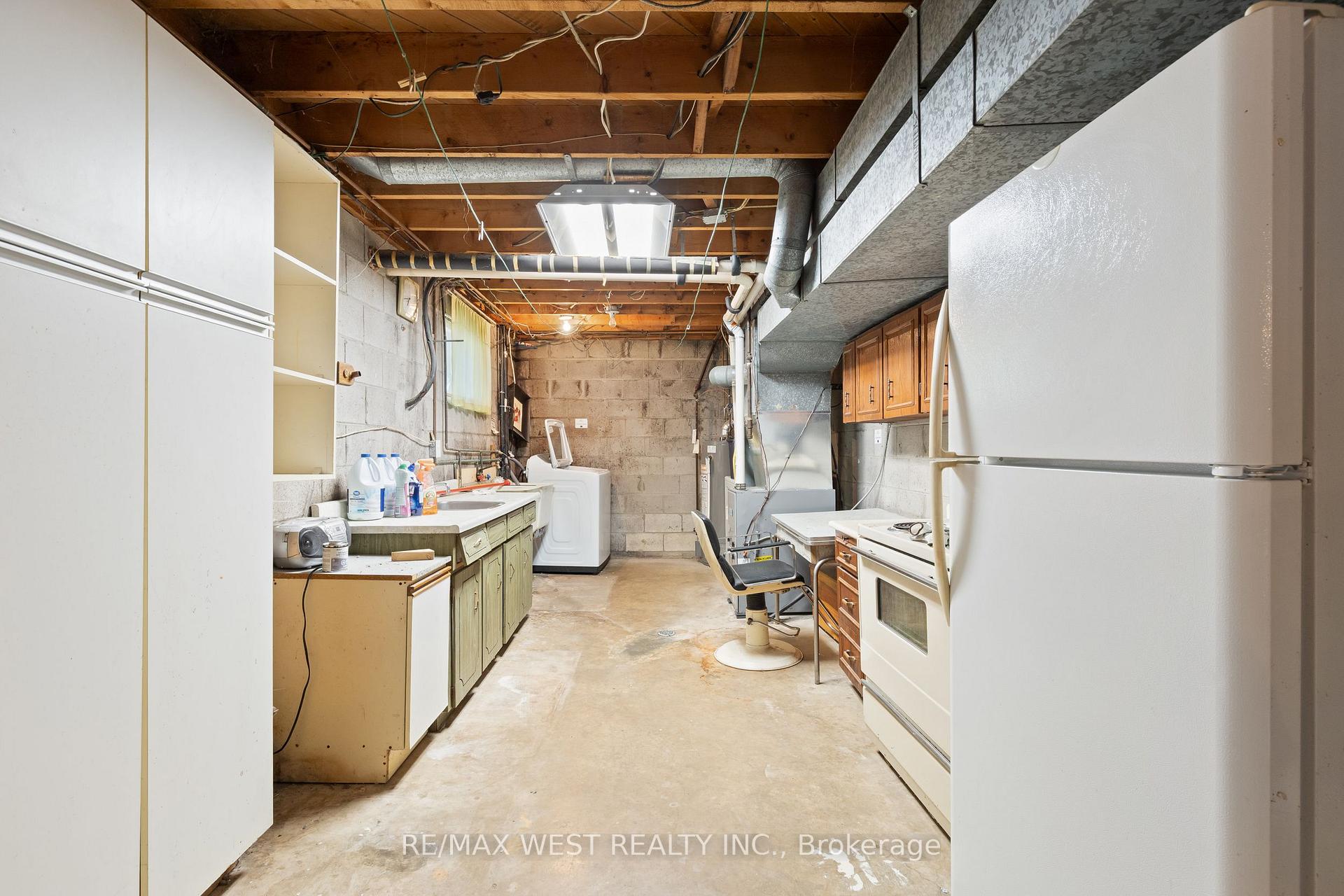 Photo 25 of 25 Apted Avenue, North York, Humber Summit — HOMEH