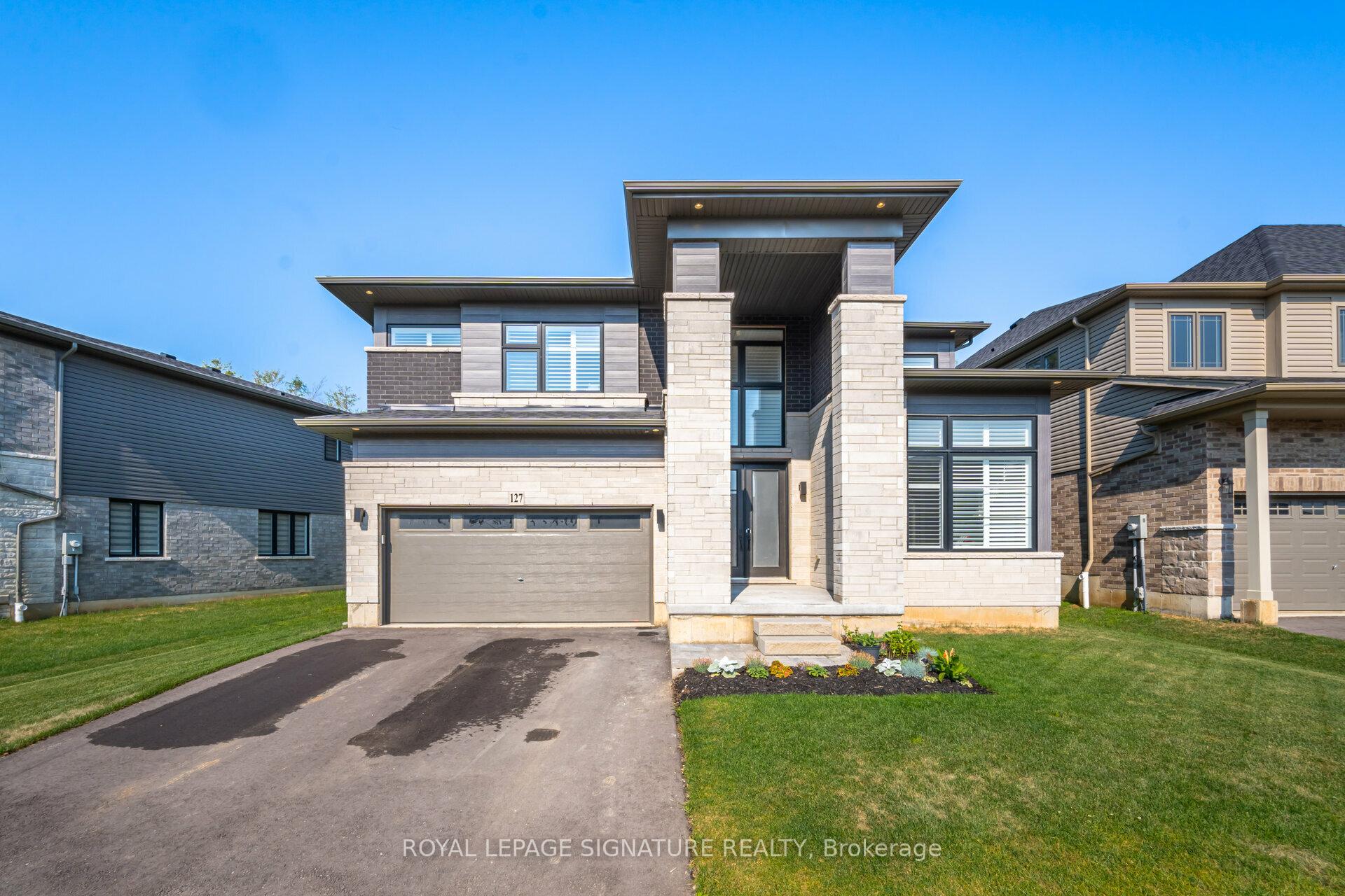 Photo 4 of 127 Court Drive, Brant, Paris — HOMEH