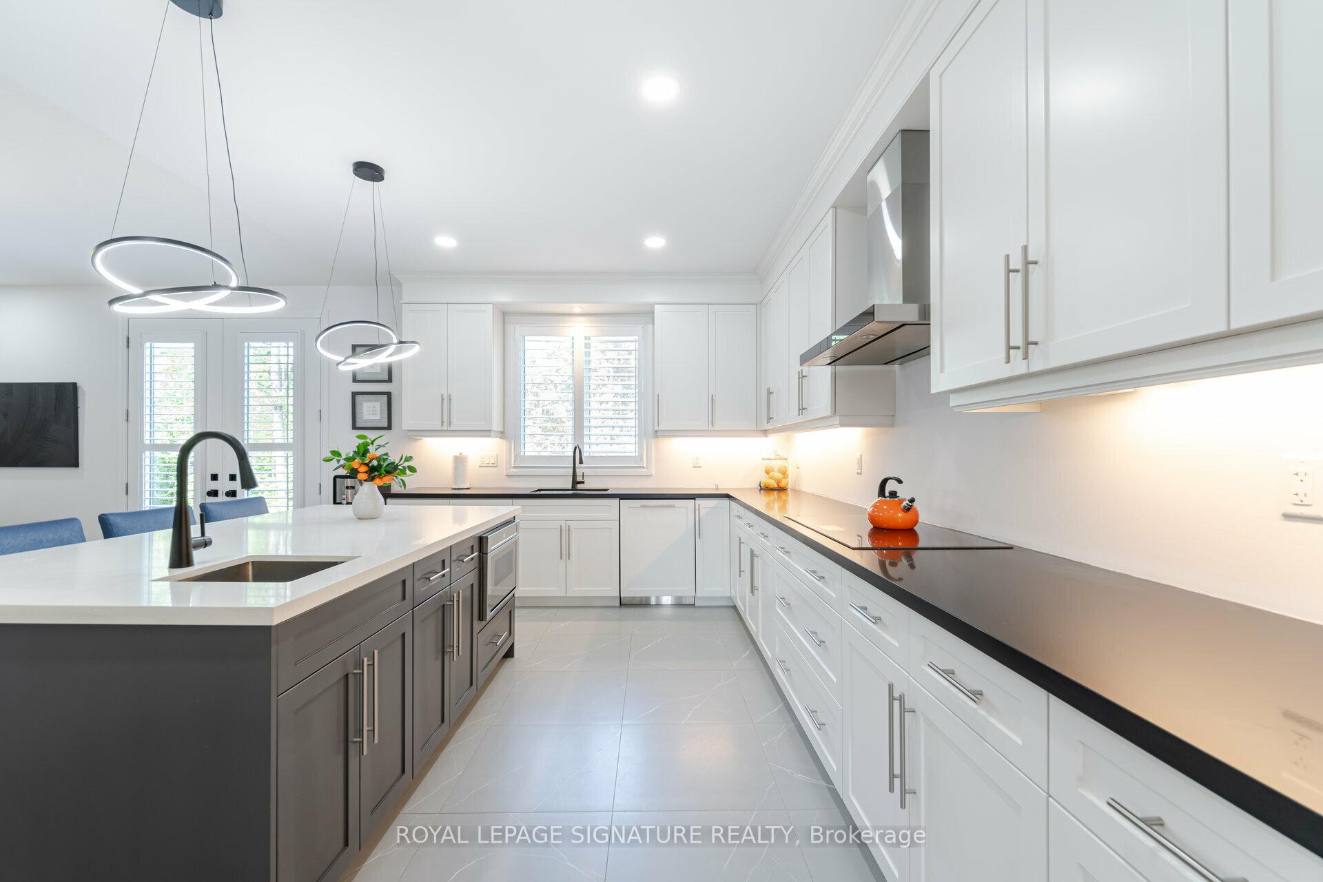 Photo 21 of 127 Court Drive, Brant, Paris — HOMEH
