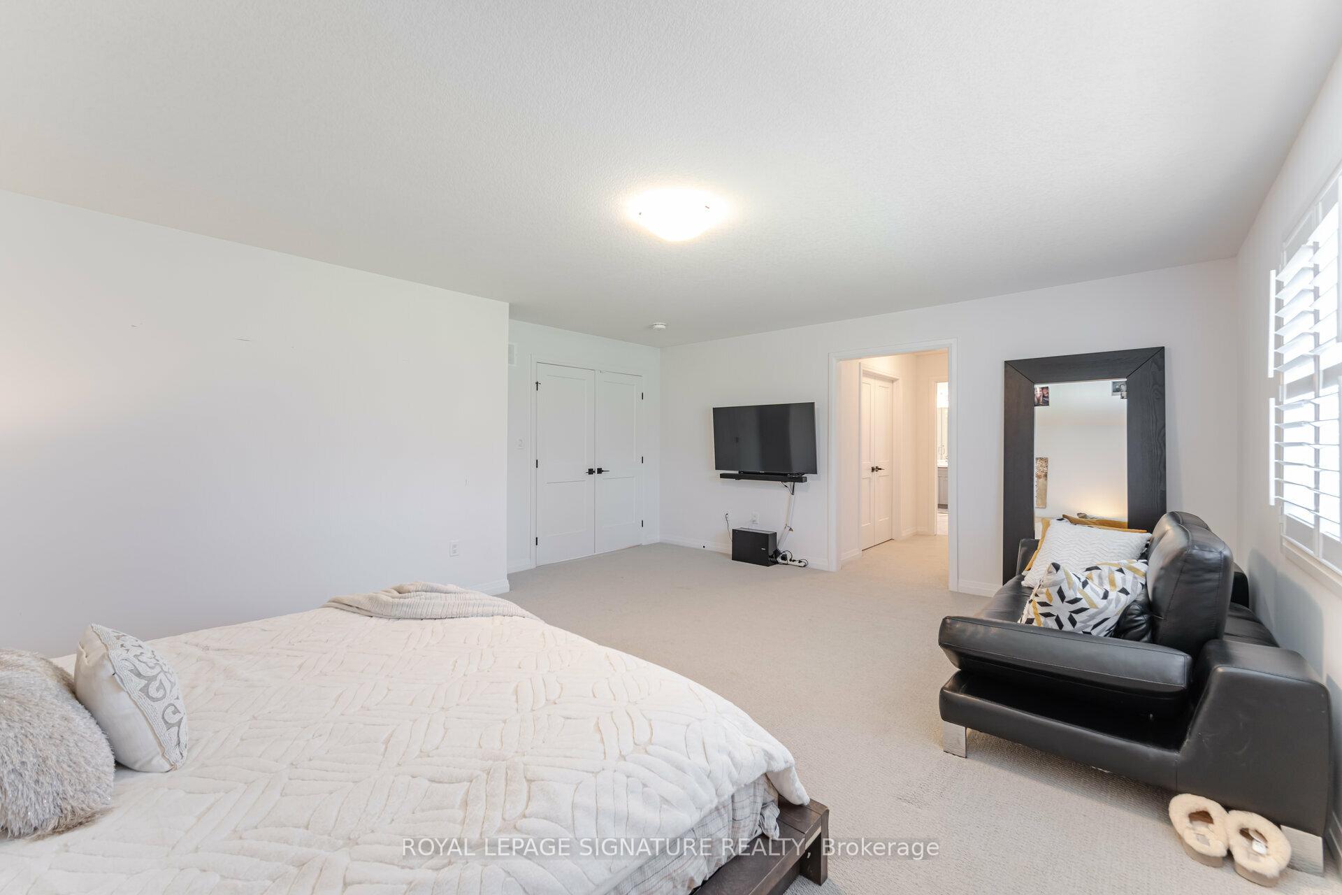 Photo 30 of 127 Court Drive, Brant, Paris — HOMEH