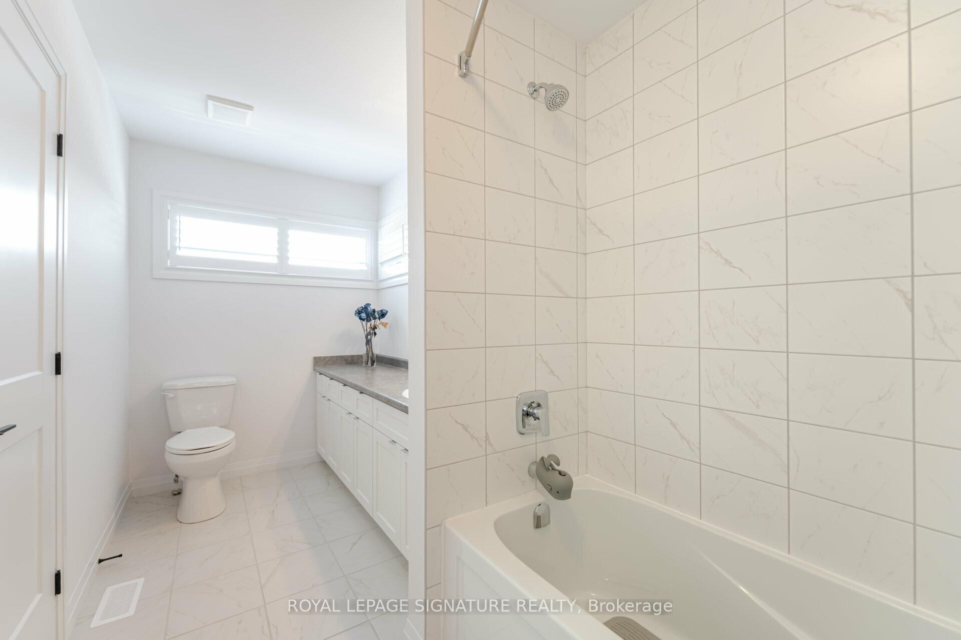 Photo 37 of 127 Court Drive, Brant, Paris — HOMEH
