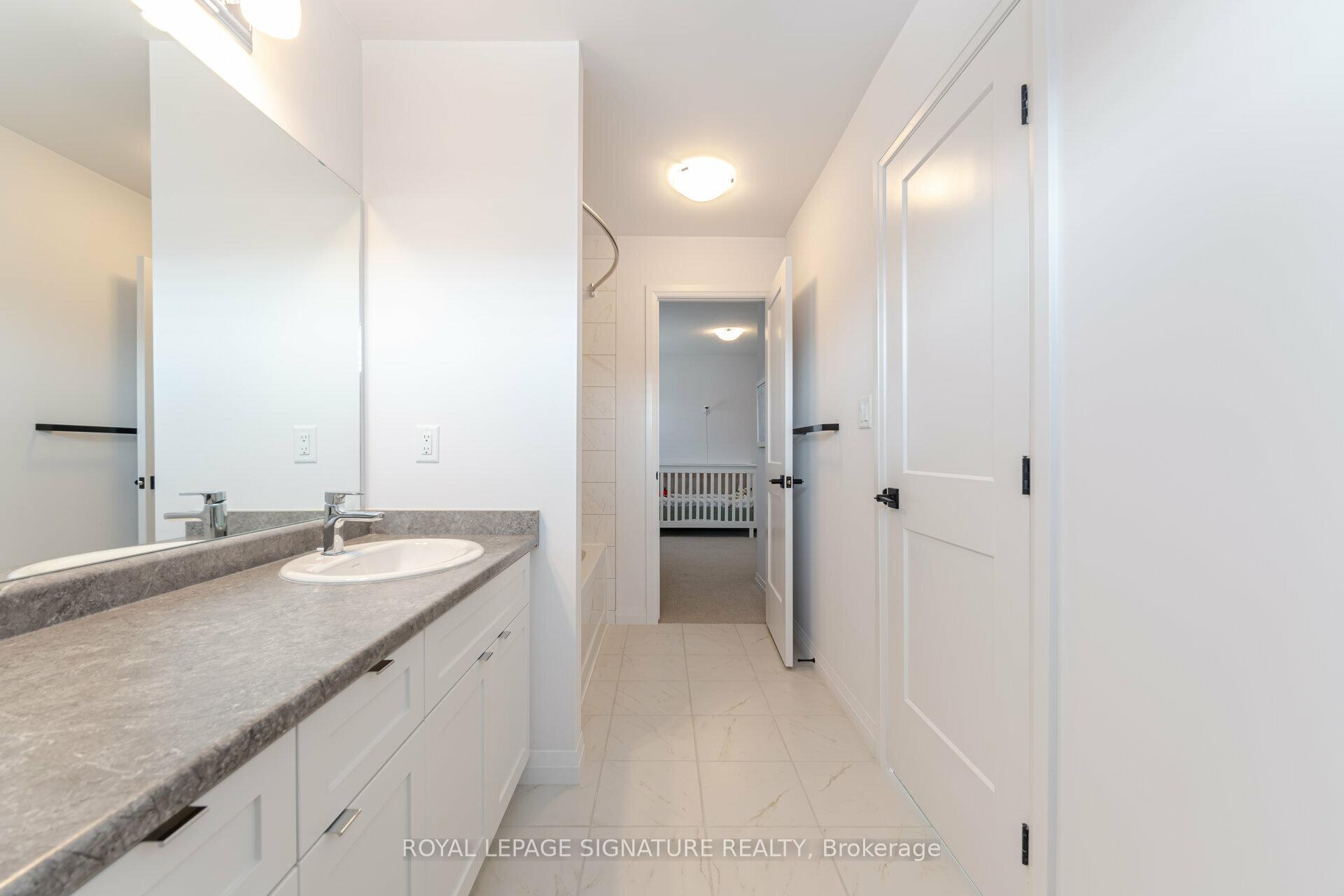 Photo 38 of 127 Court Drive, Brant, Paris — HOMEH