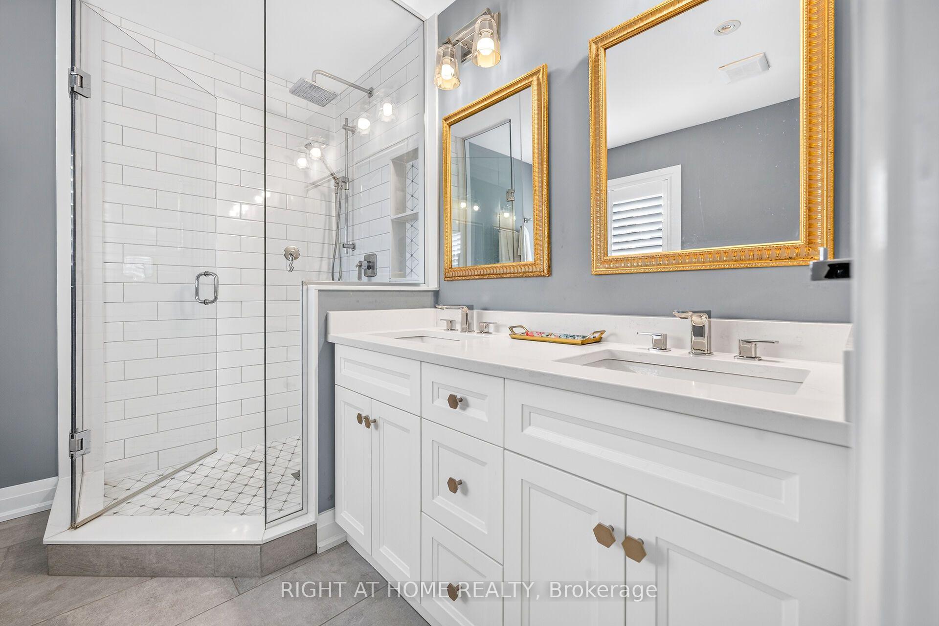 Photo 21 of 12 Fiddlehead Crescent, Hamilton, Waterdown — HOMEH