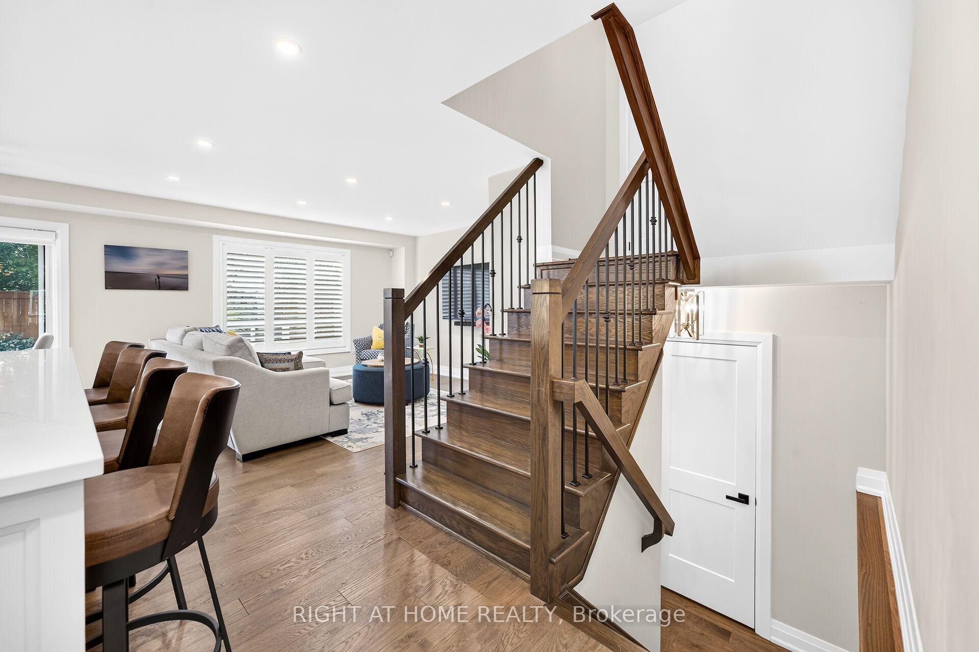 Photo 31 of 12 Fiddlehead Crescent, Hamilton, Waterdown — HOMEH