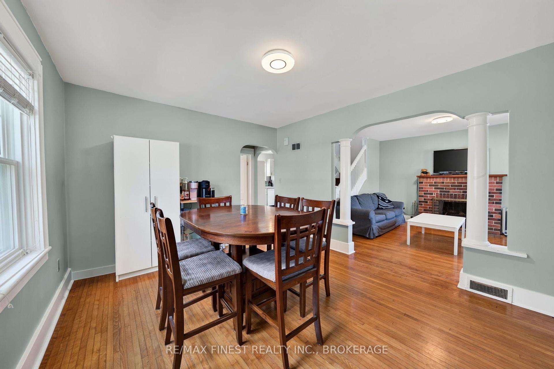 Photo 4 of 258 Raglan Road, Kingston, East of Sir John A. Blvd — HOMEH