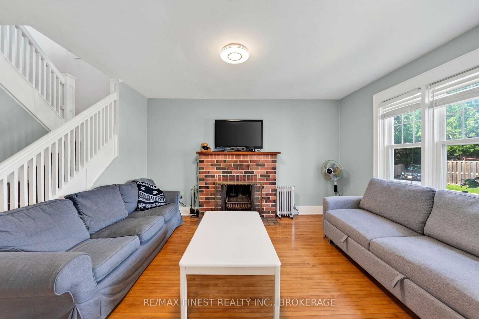 Photo 6 of 258 Raglan Road, Kingston, East of Sir John A. Blvd — HOMEH