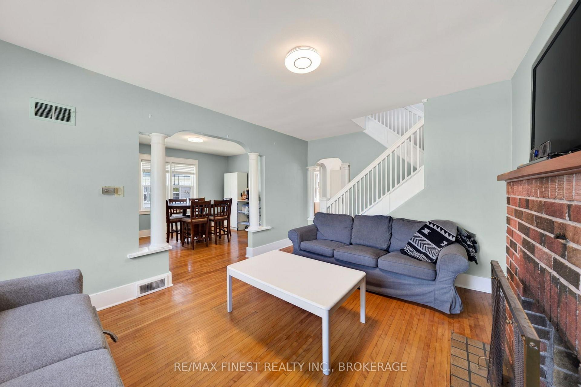 Photo 7 of 258 Raglan Road, Kingston, East of Sir John A. Blvd — HOMEH