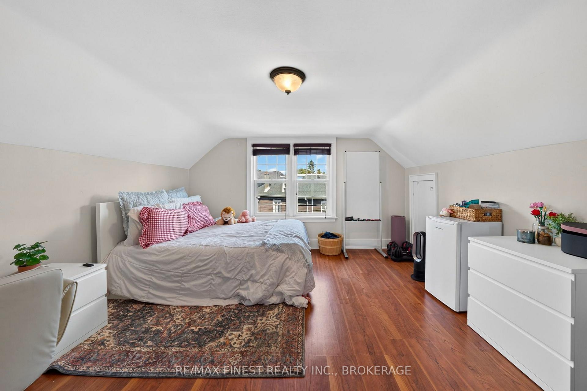 Photo 14 of 258 Raglan Road, Kingston, East of Sir John A. Blvd — HOMEH