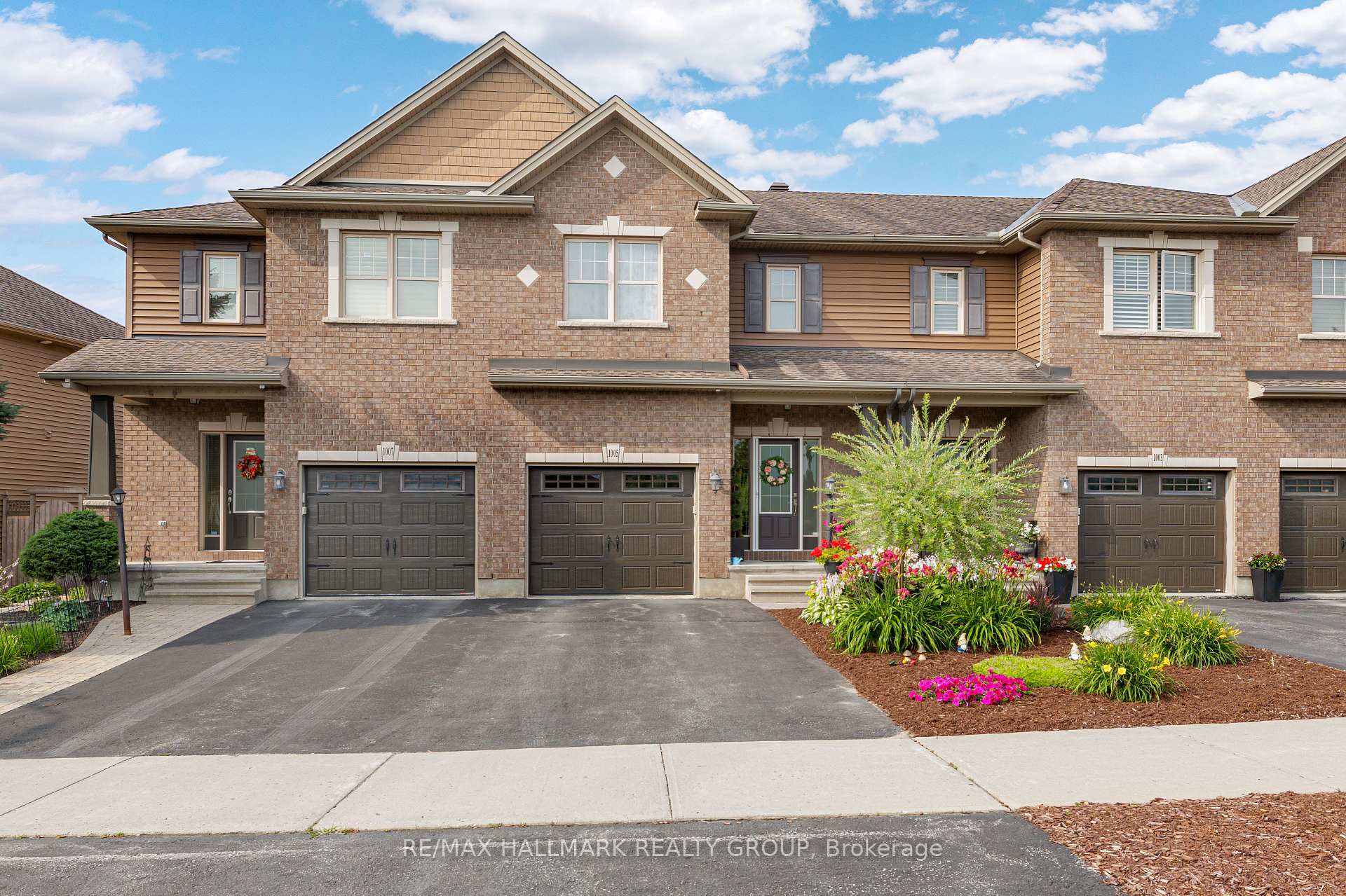 Photo 2 of 1005 Marconi Avenue, Ottawa, Kanata - Morgan's Grant/South March — HOMEH